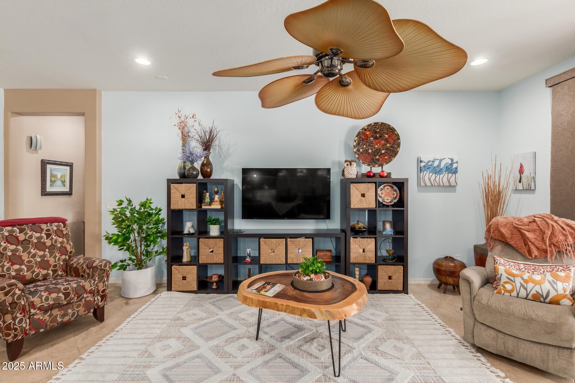 17509 W FAIRVIEW Street