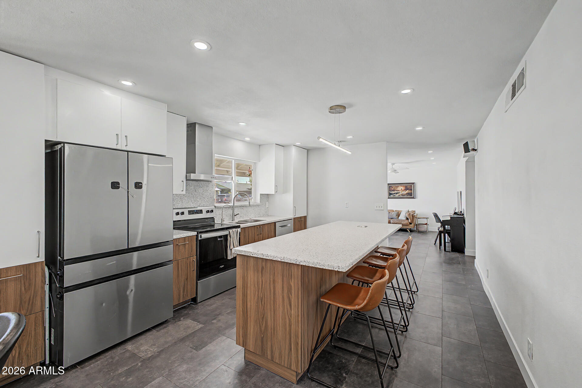 1455 W 7TH Drive