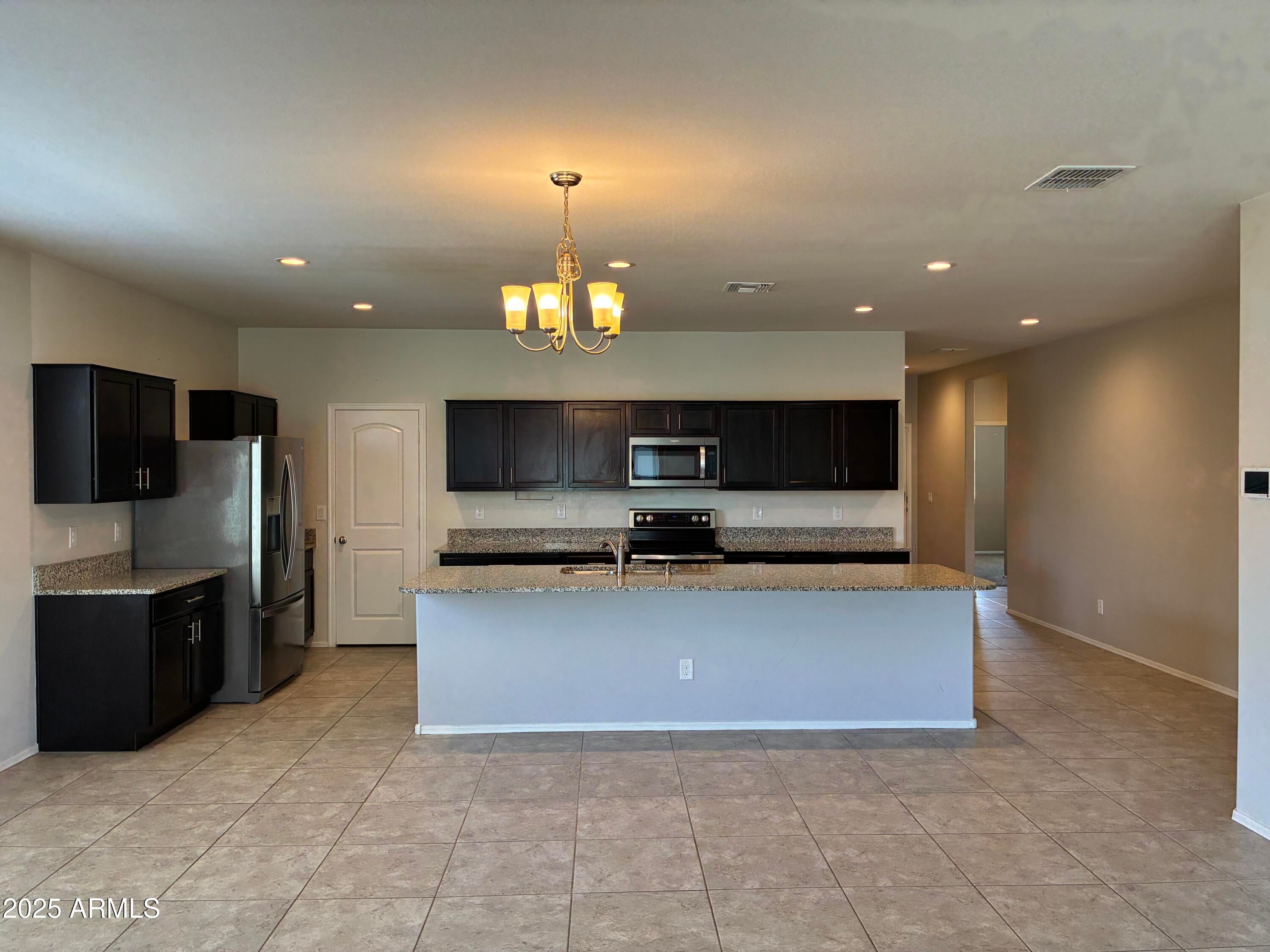 25698 W DESERT Drive