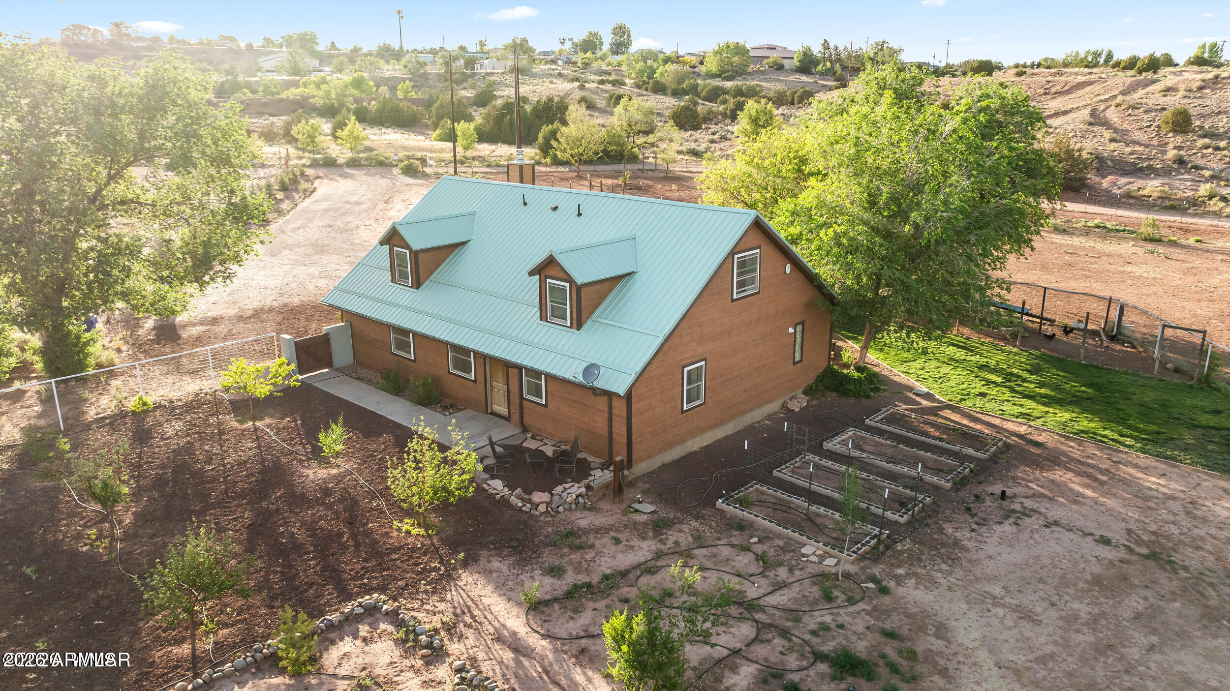 1209 S MAIN Street