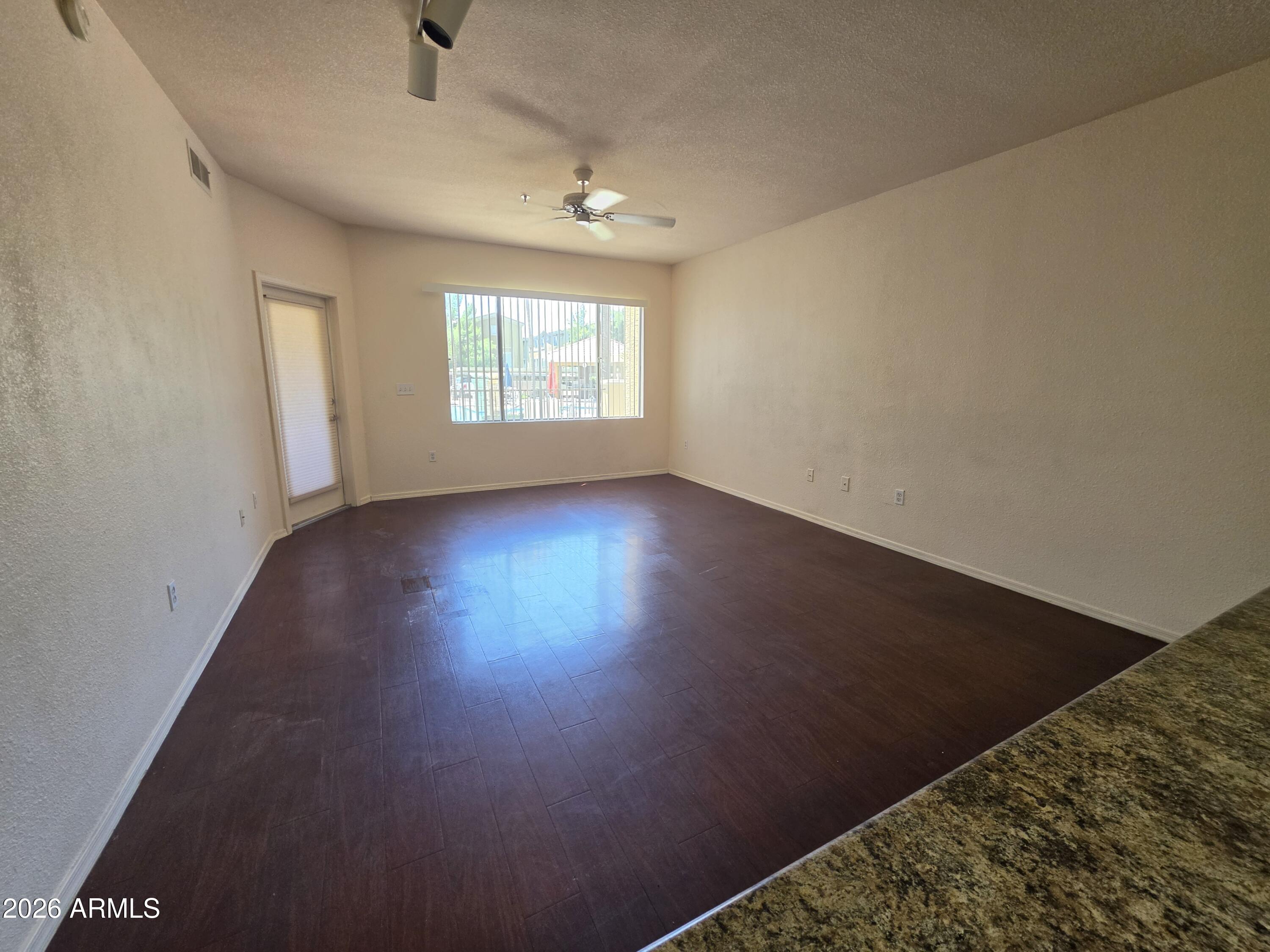 18416 N CAVE CREEK Road 1006