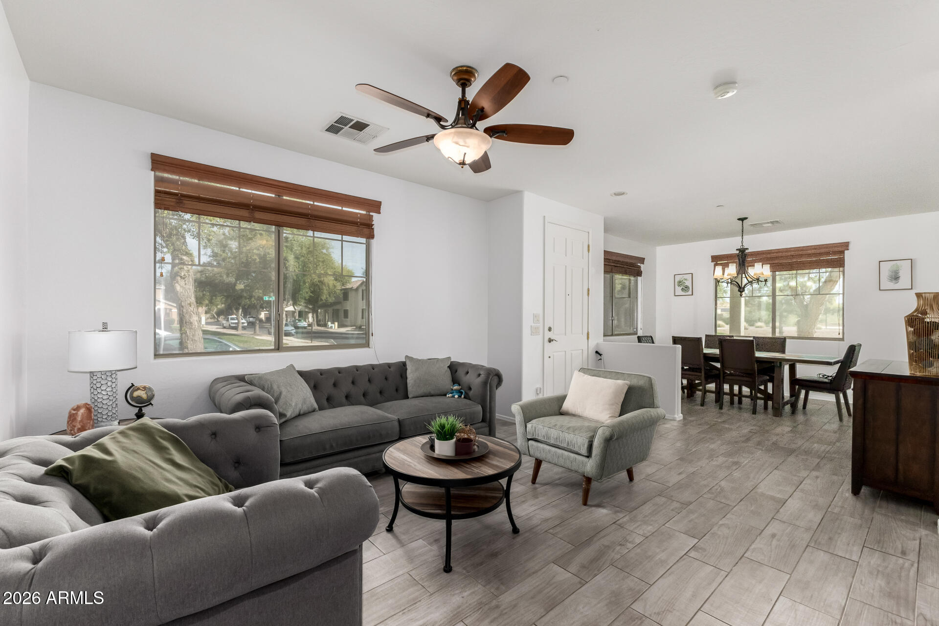 3889 E SANTA FE Lane