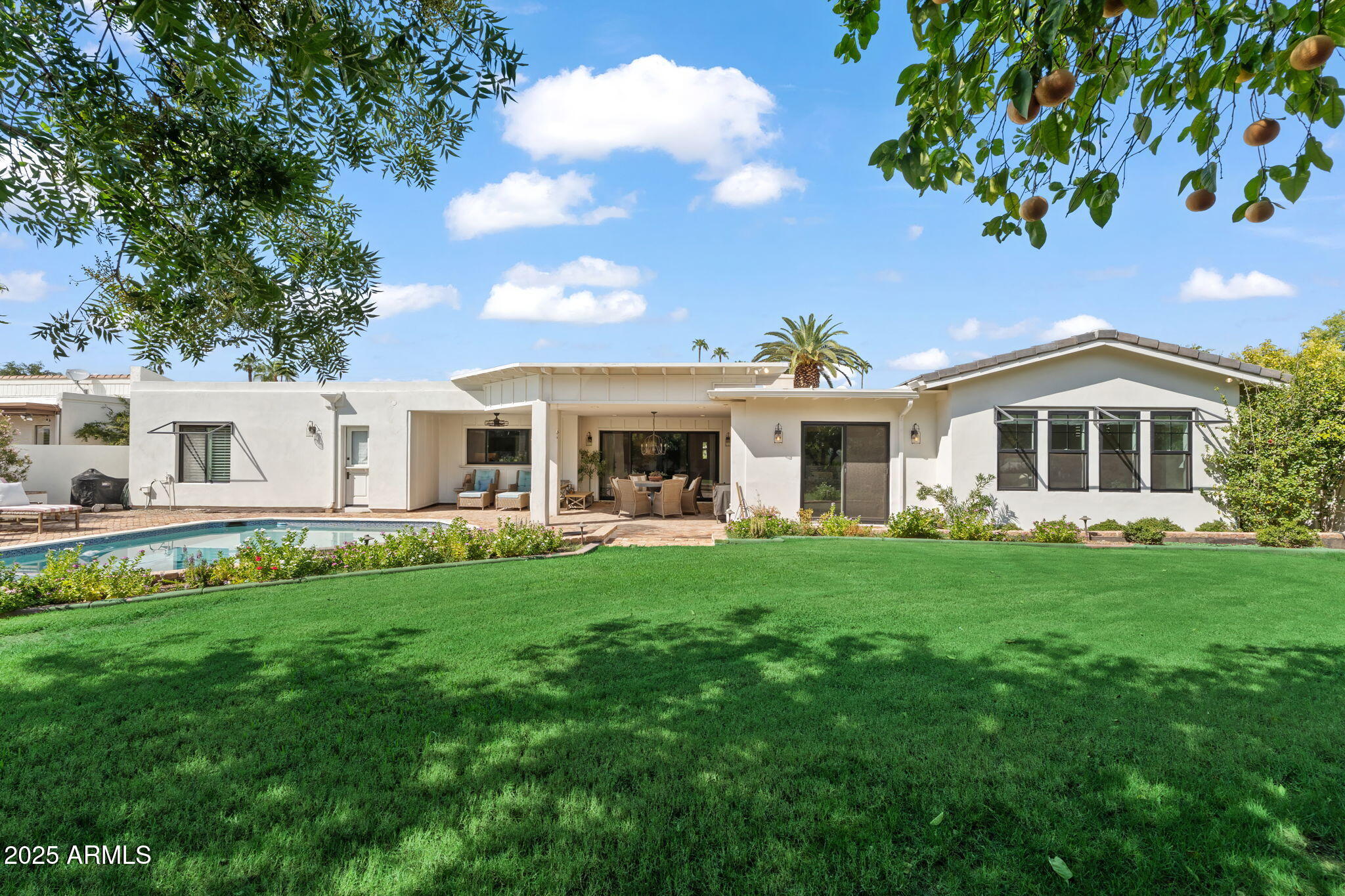 VISTA DE LA TIERRA - Residential