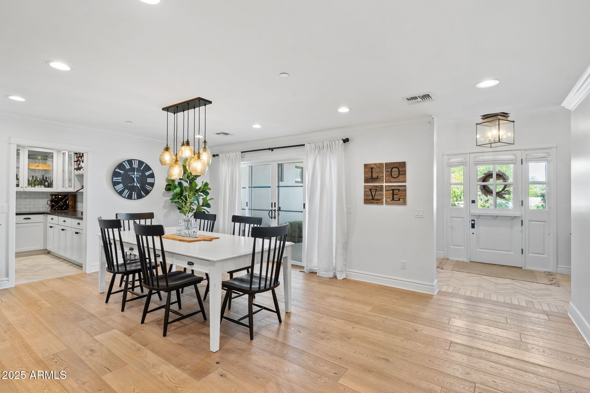 8107 E DEL CUARZO Drive