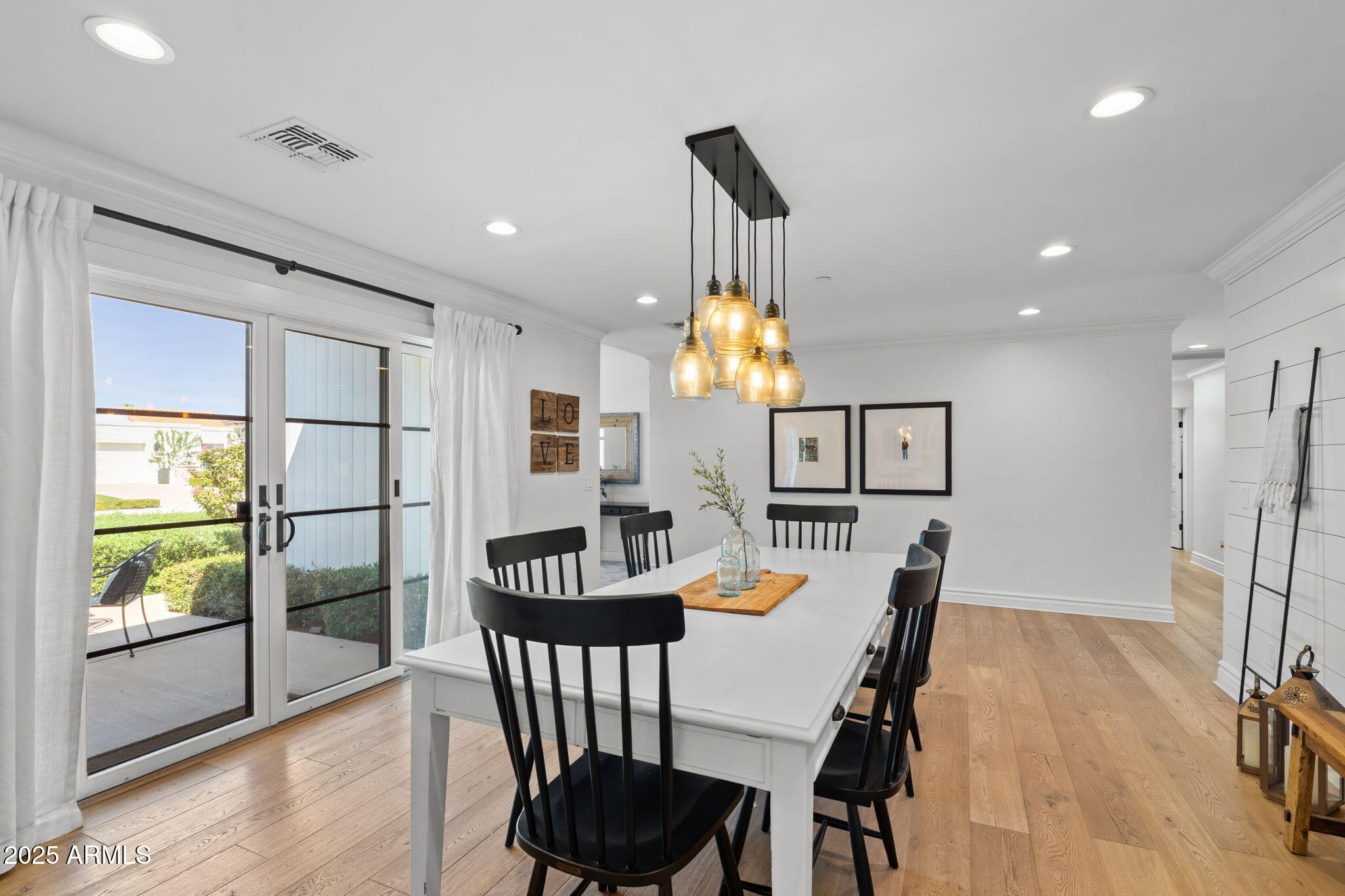 8107 E DEL CUARZO Drive