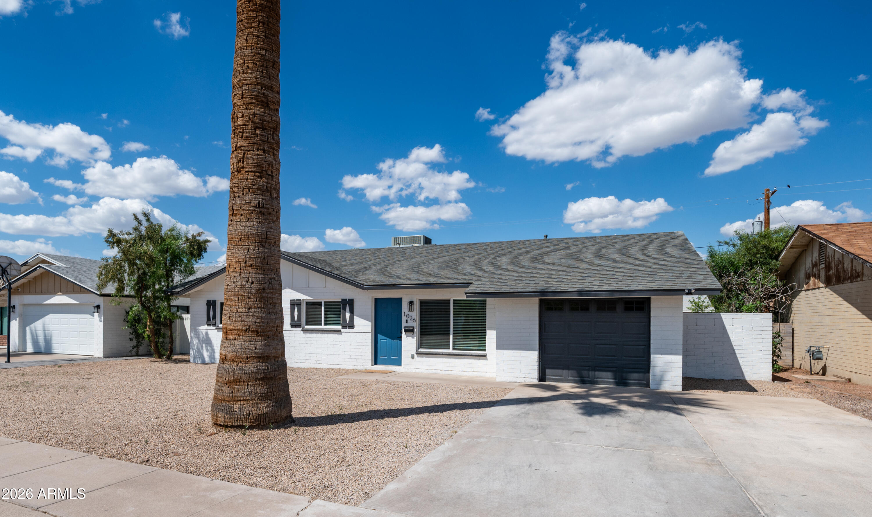 1026 E CONCORDA Drive