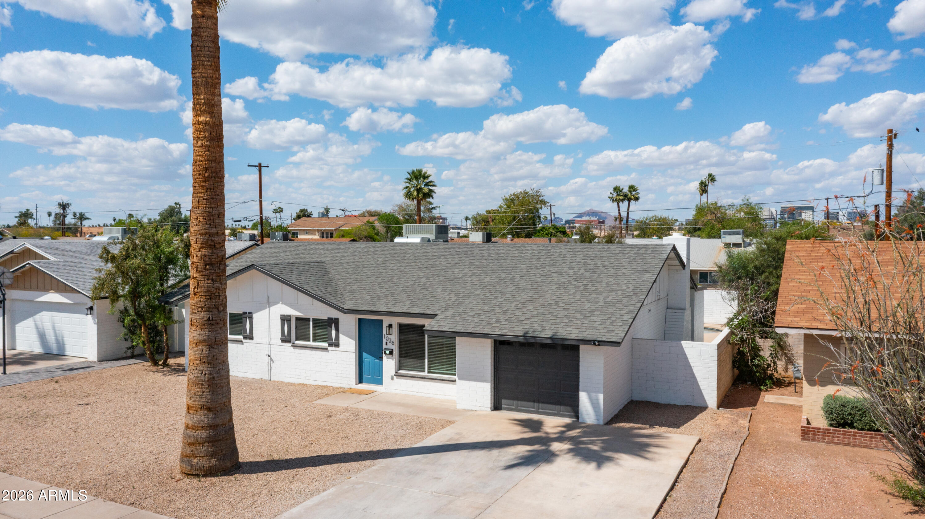 1026 E CONCORDA Drive