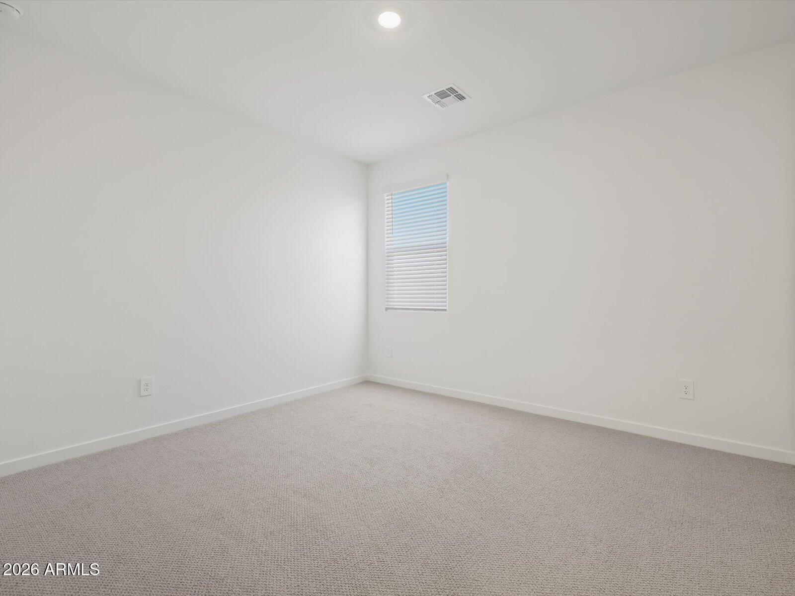 17731 W ILLINI Street