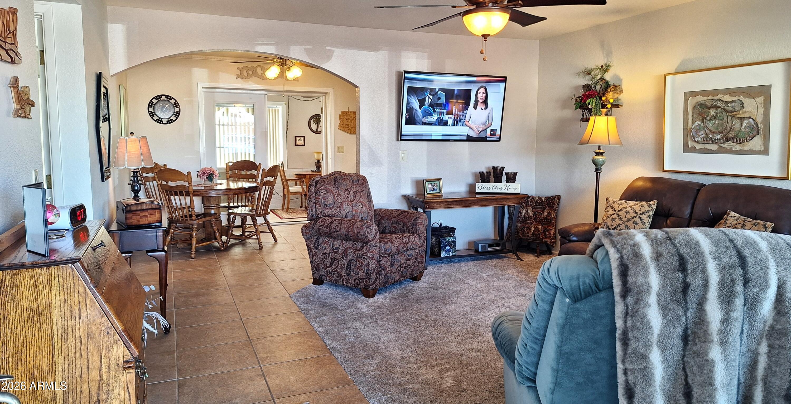 8121 E MESETO Avenue