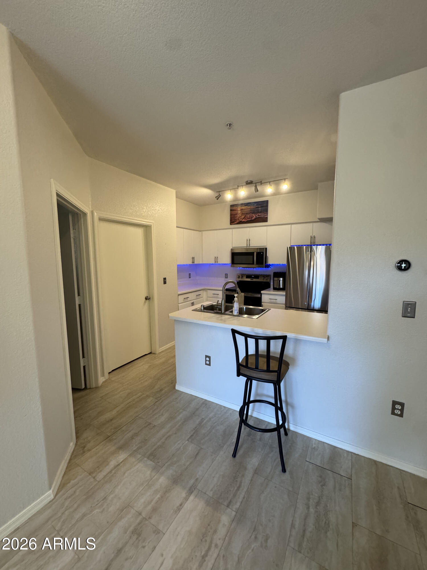 5302 E VAN BUREN Street 3026