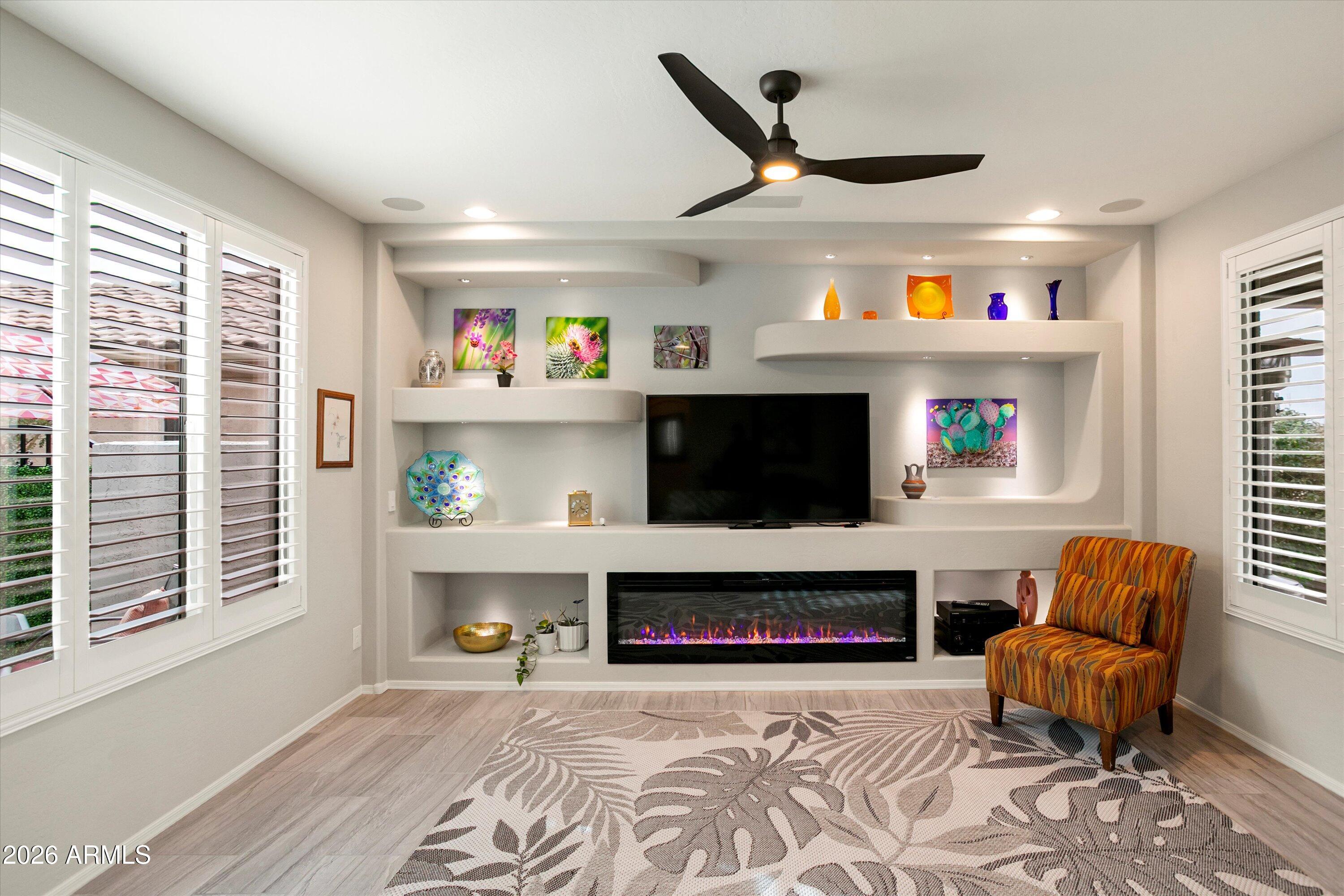 26784 W ORAIBI Drive