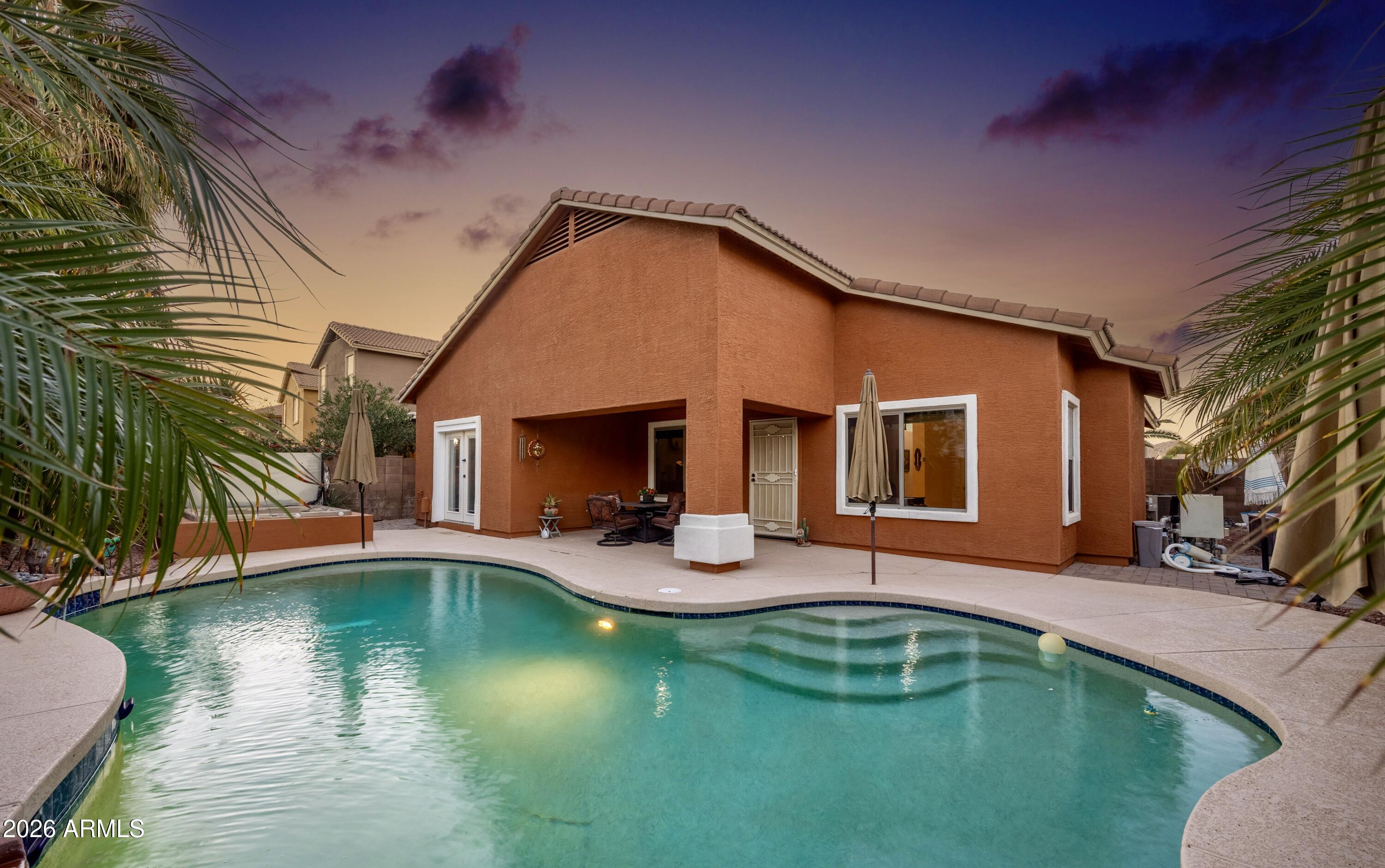 25727 W VICTORY Street