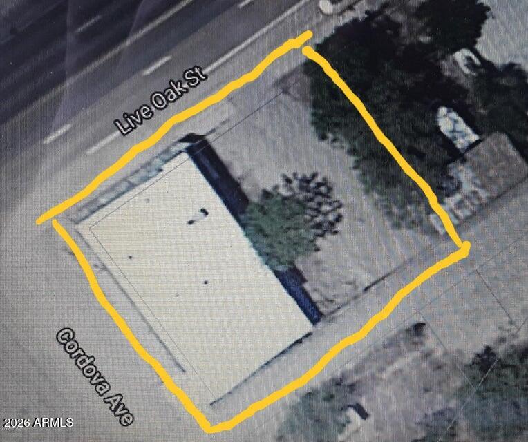 627 W LIVE OAK Street