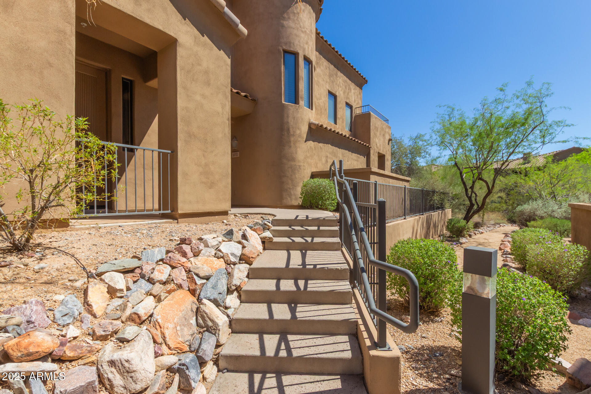 16600 N THOMPSON PEAK Parkway 1072