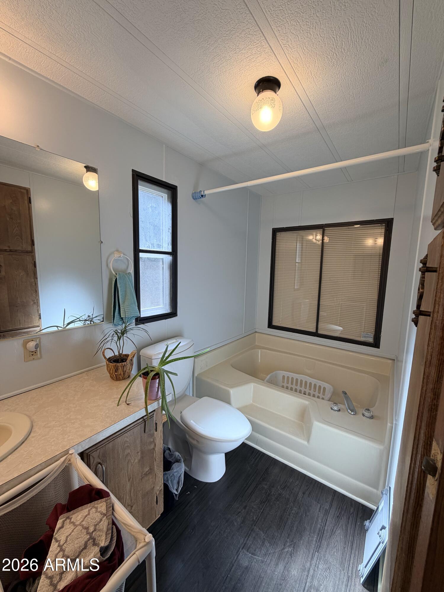2401 W Route 66 -- 43