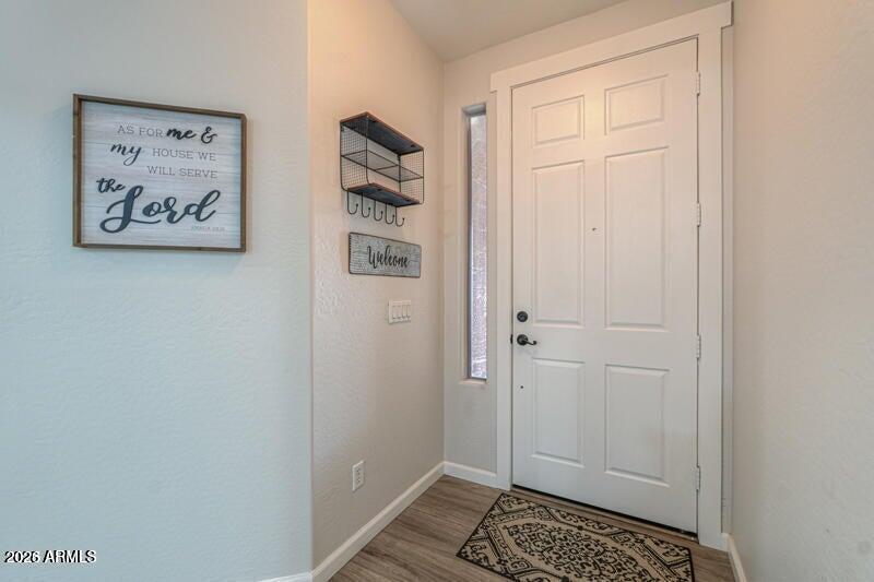 1629 E PRICKLY PEAR Place