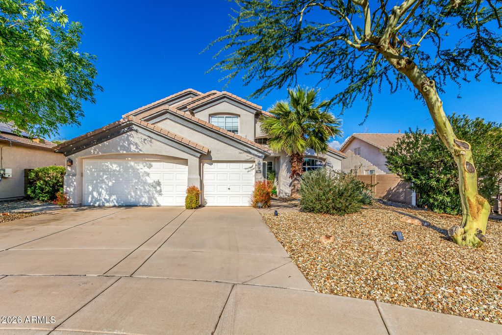 Photo of 240 E Gail Court, Gilbert, AZ 85296 (MLS # 6966449)