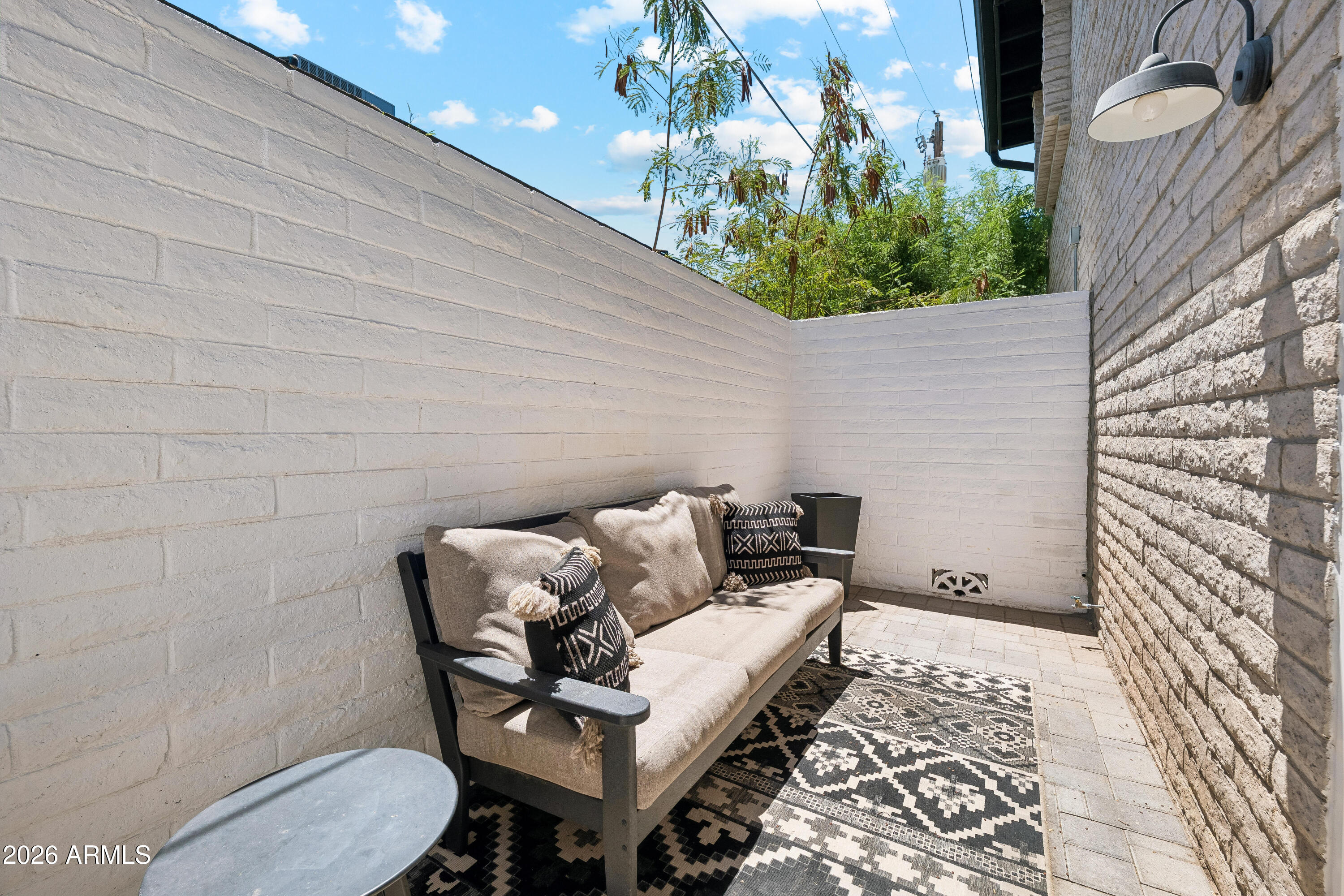 3711 E MONTEROSA Street 10