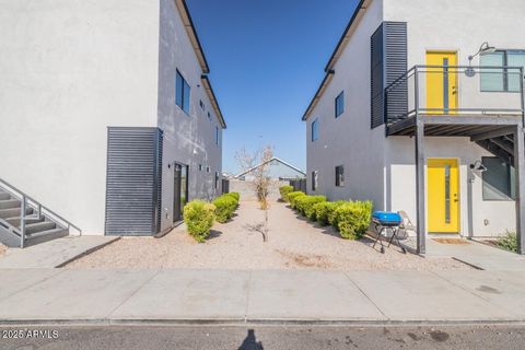 1135 E CHIPMAN Road Phoenix AZ 85040