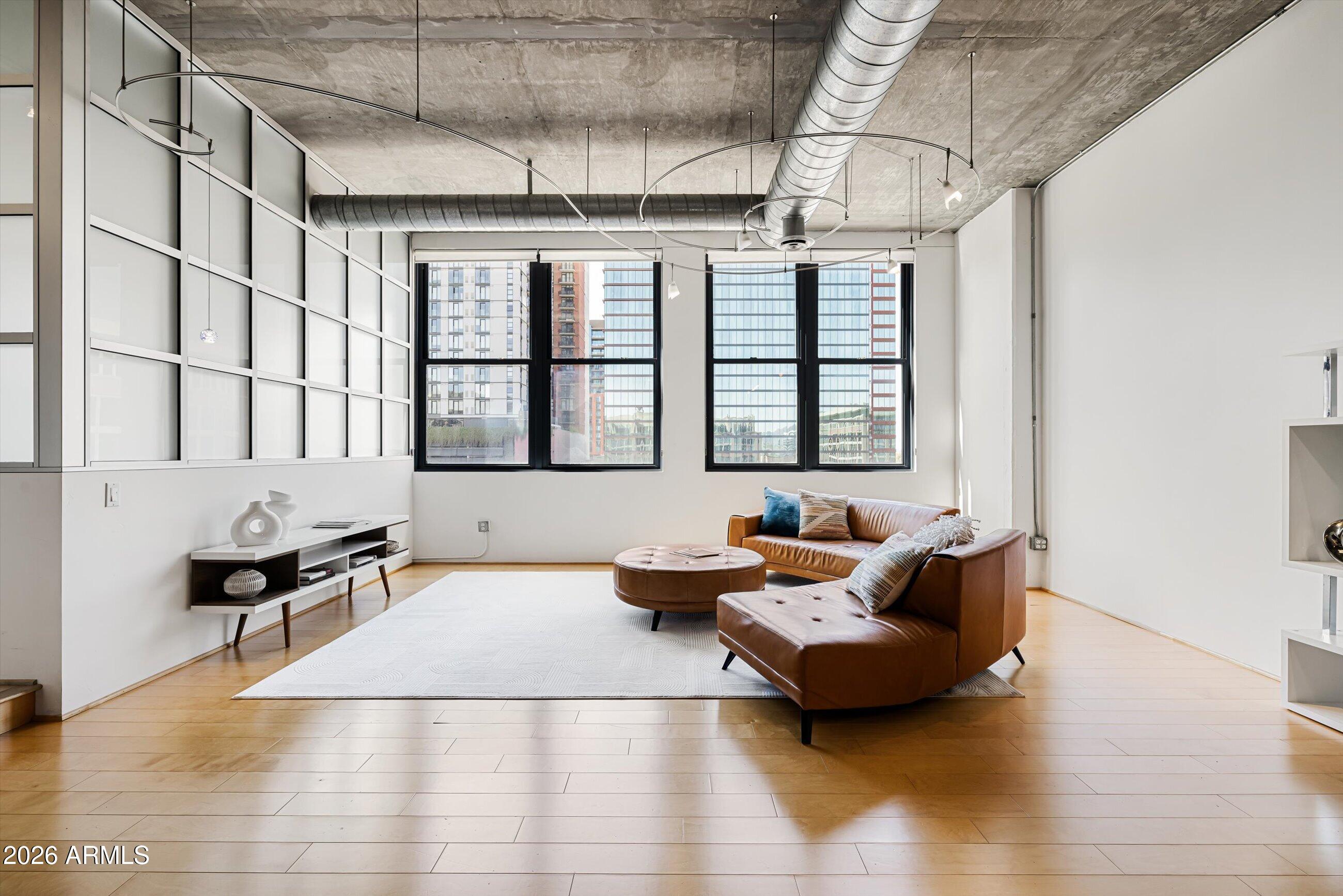 21 E 6TH Street 510
