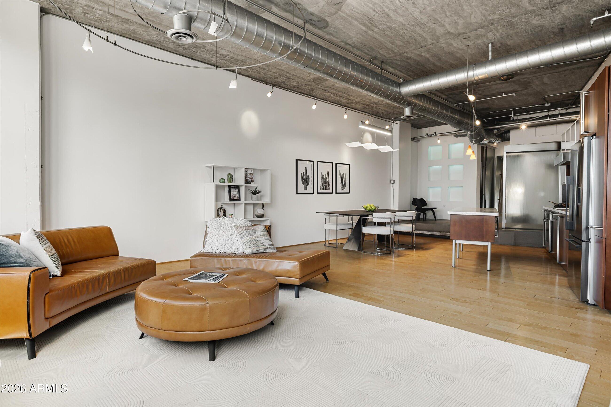 21 E 6TH Street 510