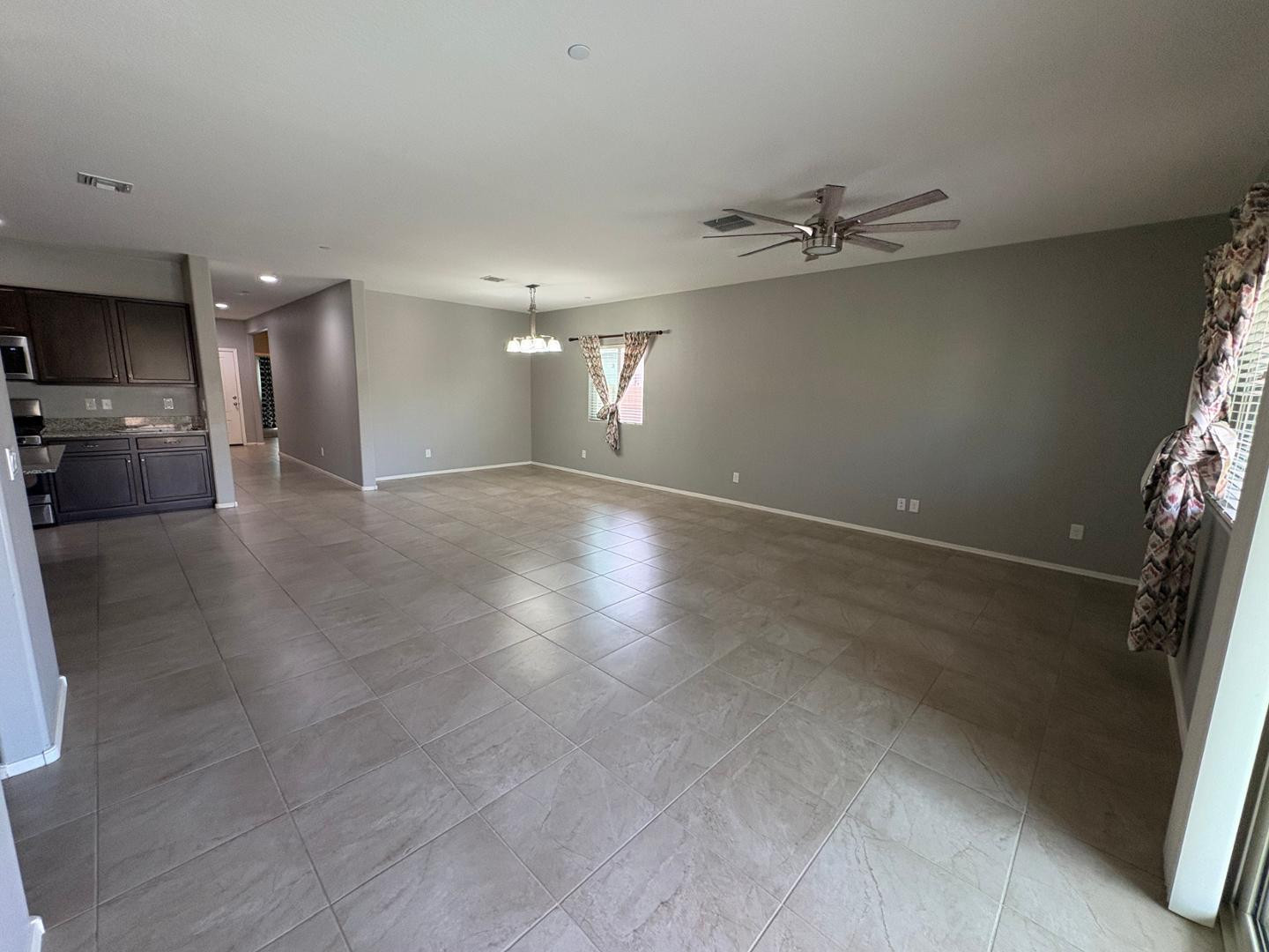21248 W Palm Lane