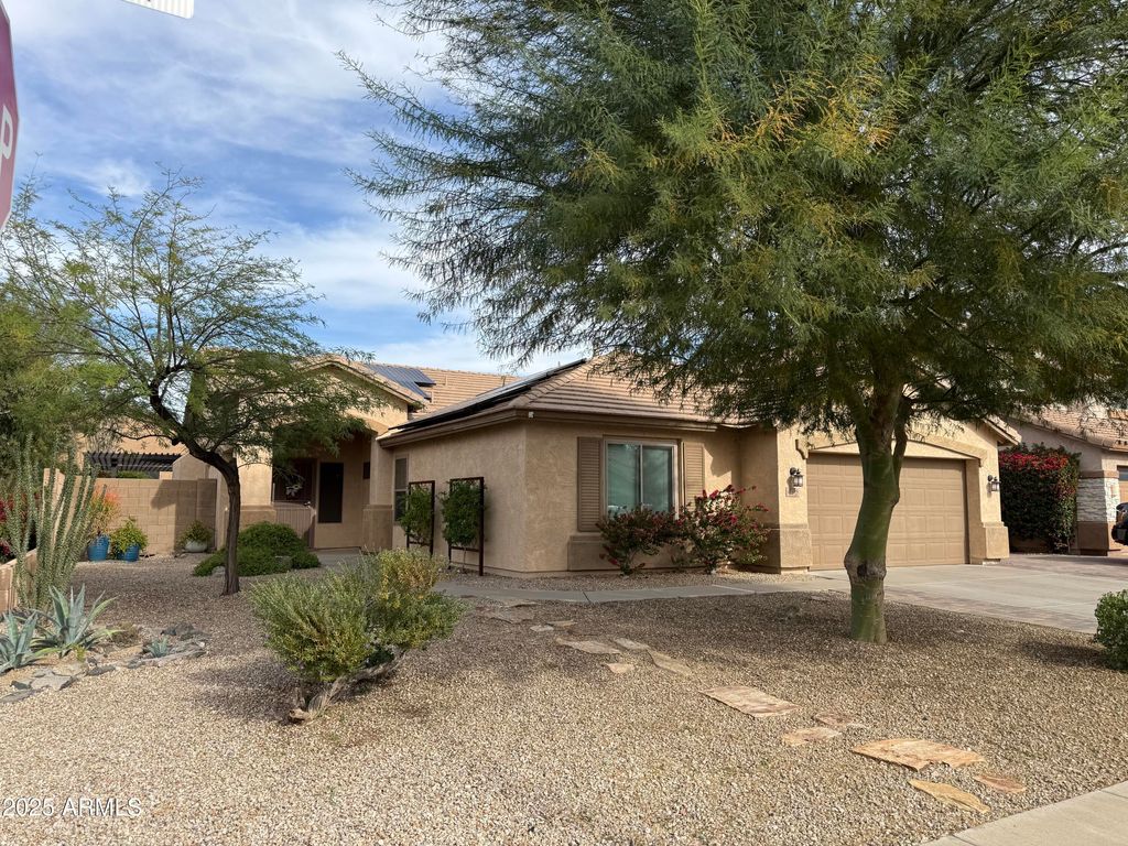 Photo of 9254 W Lone Cactus Drive, Peoria, AZ 85382 (MLS # 6958194)