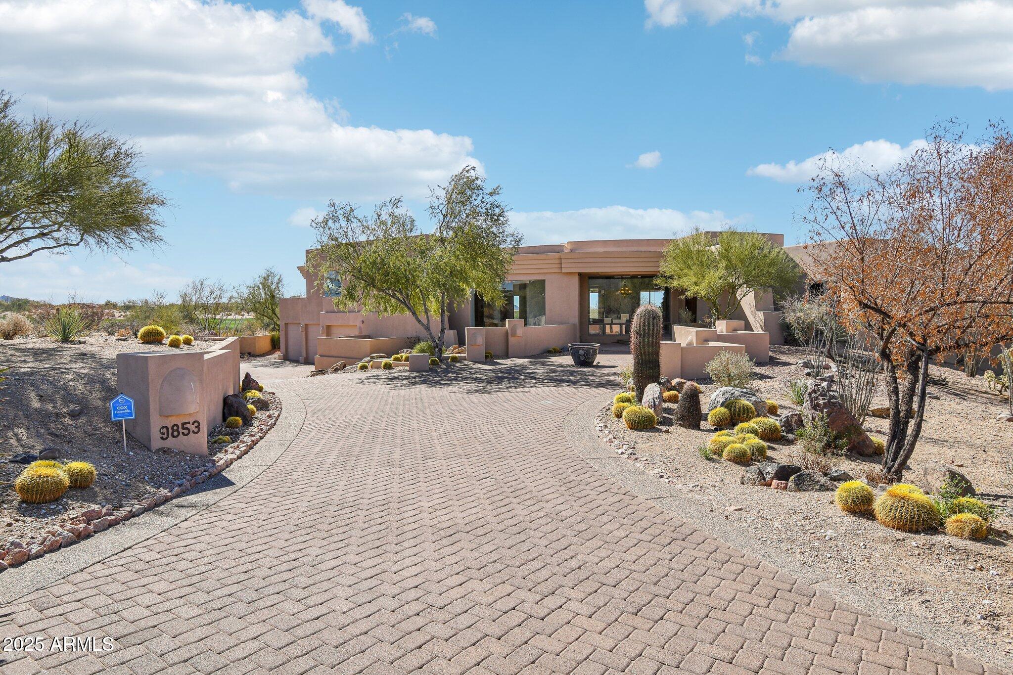 9853 E SUNDANCE Trail