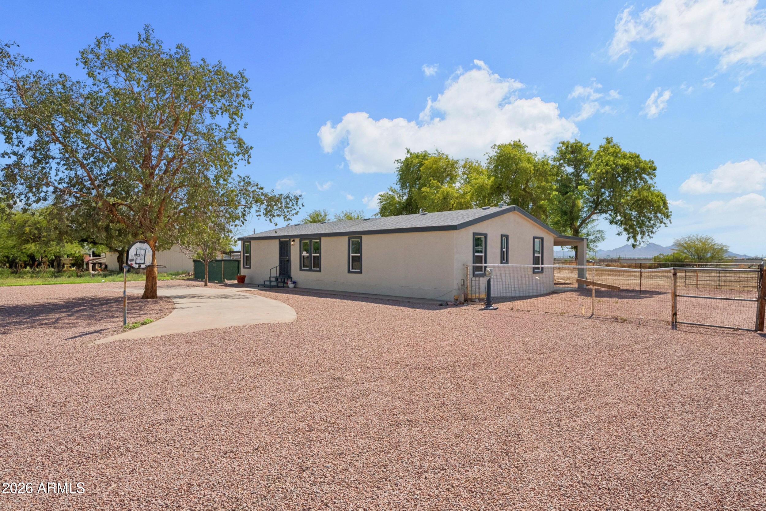 36220 N Quick Draw Lane