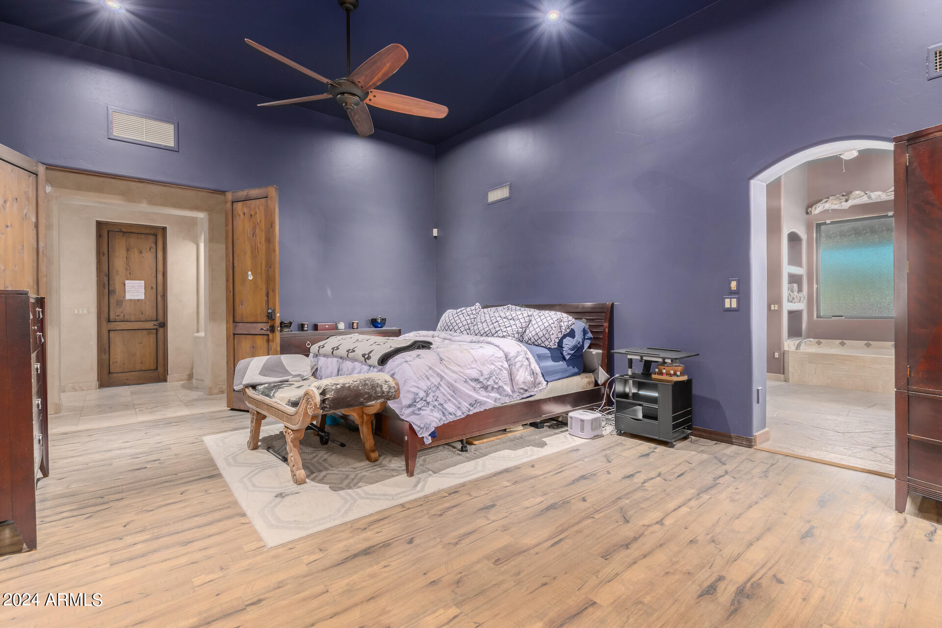 METES AND BOUNDS - Residential