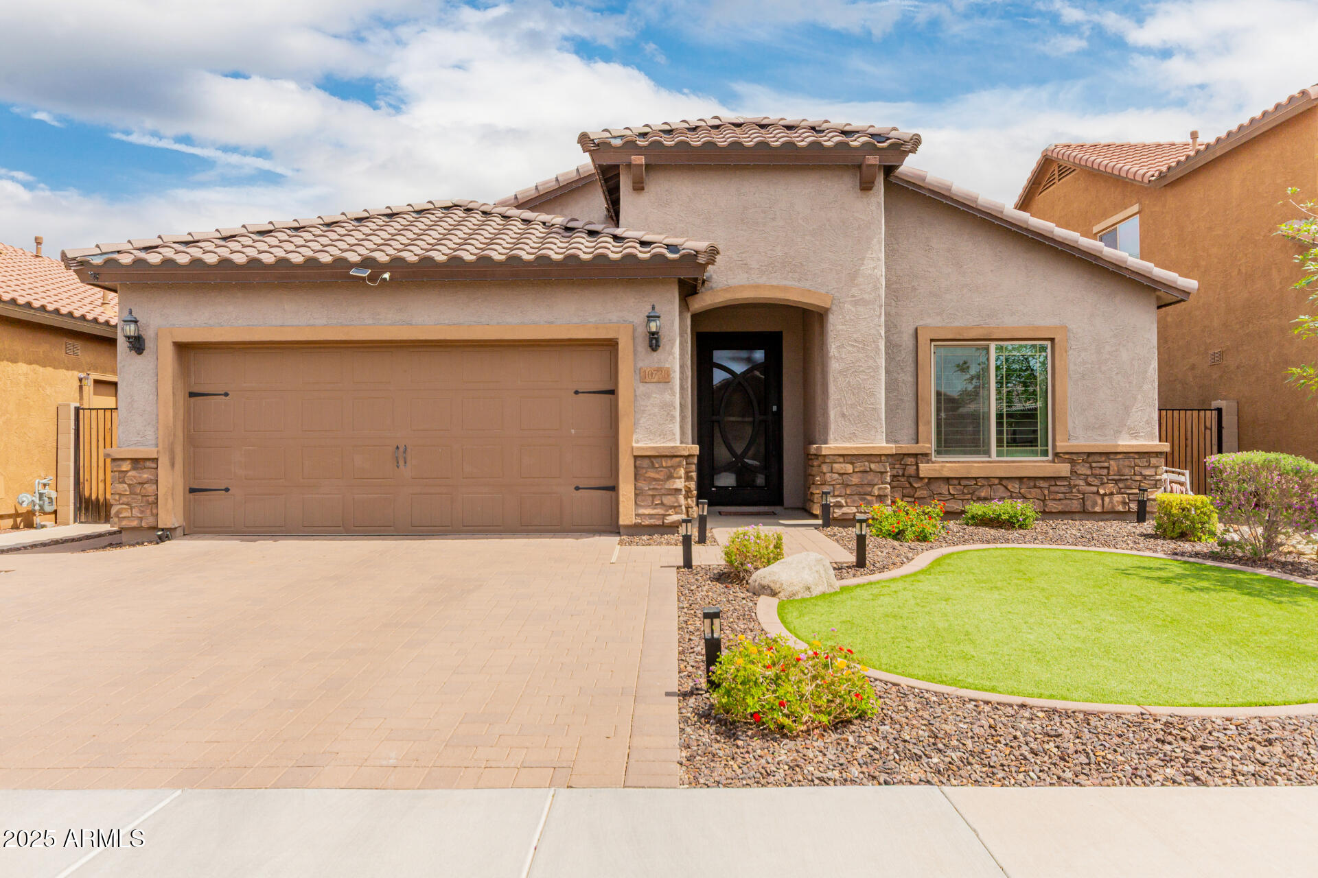 10738 W ROWEL Road
