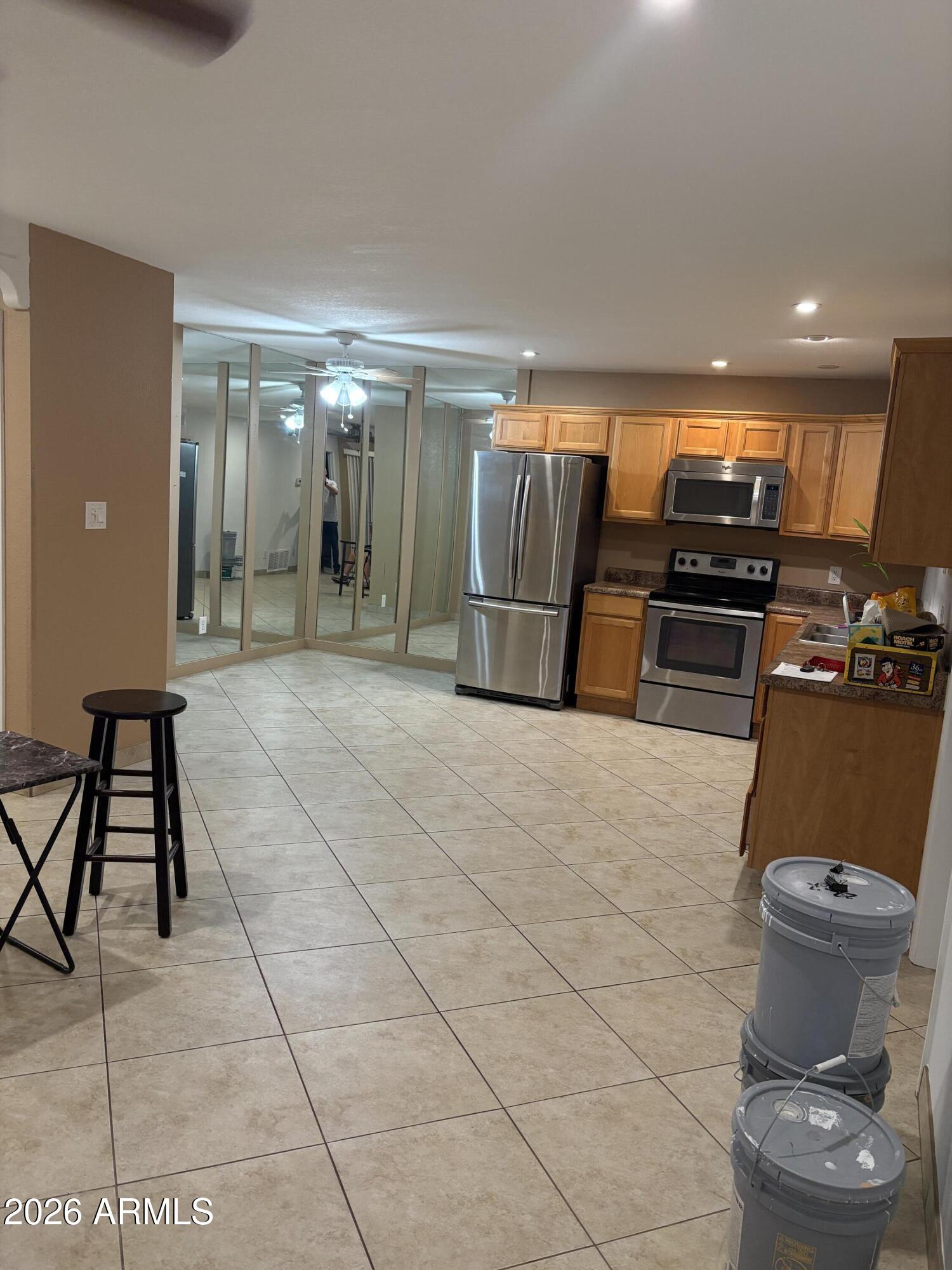 5525 E THOMAS Road A2