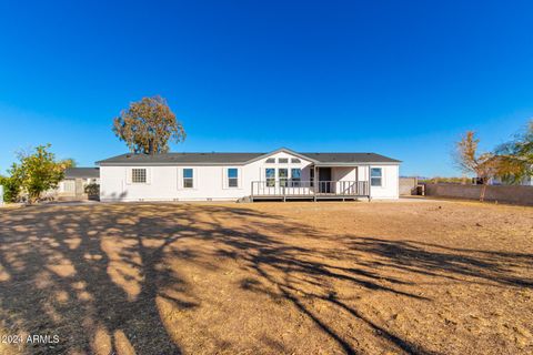 A home in Tonopah