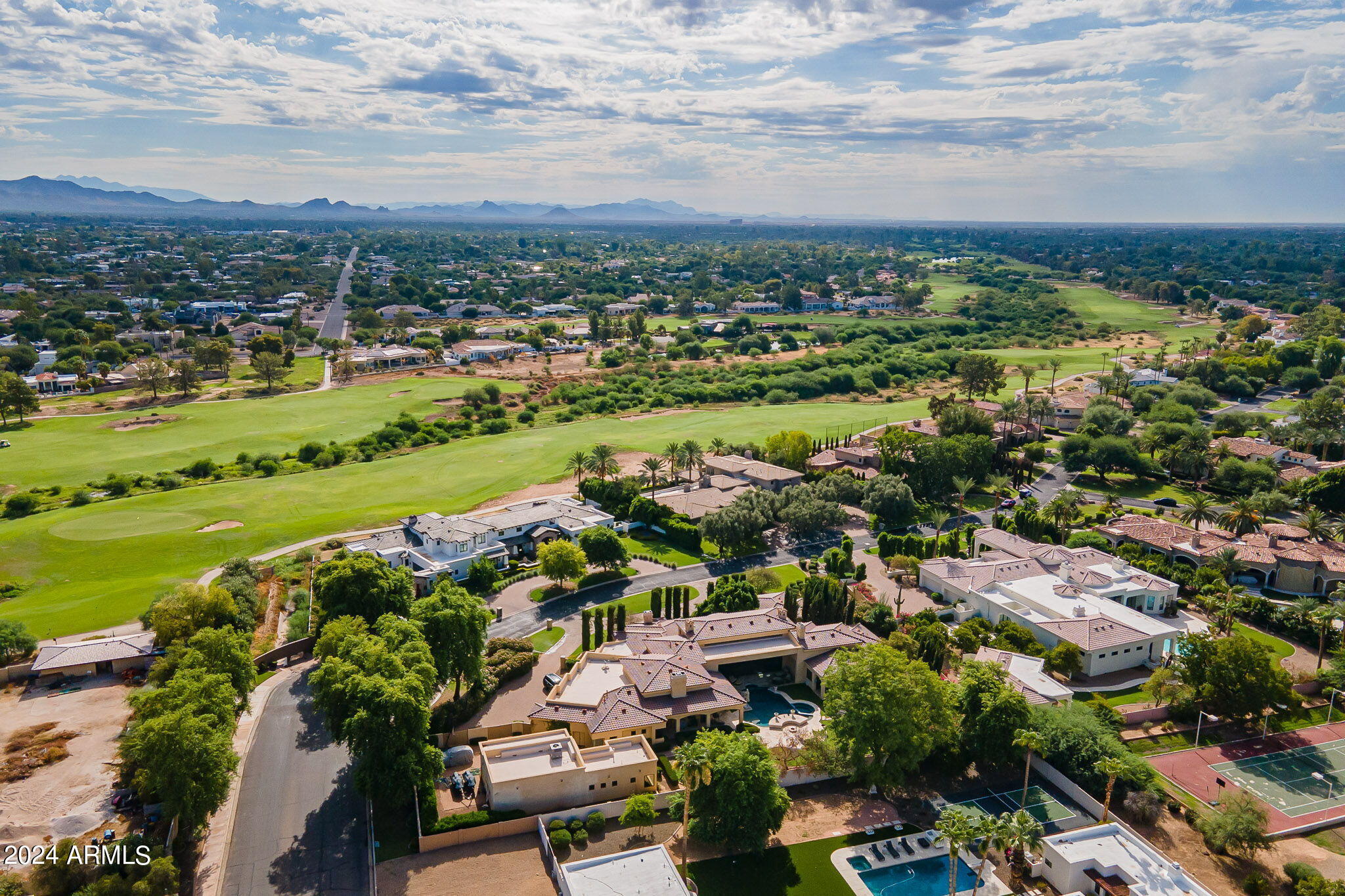 GOLF VIEW ESTATES - Residential