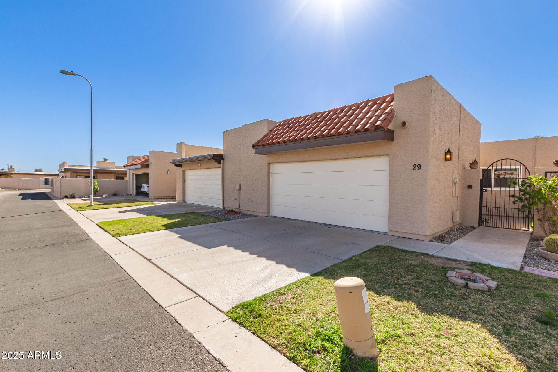 3345 E UNIVERSITY Drive 29