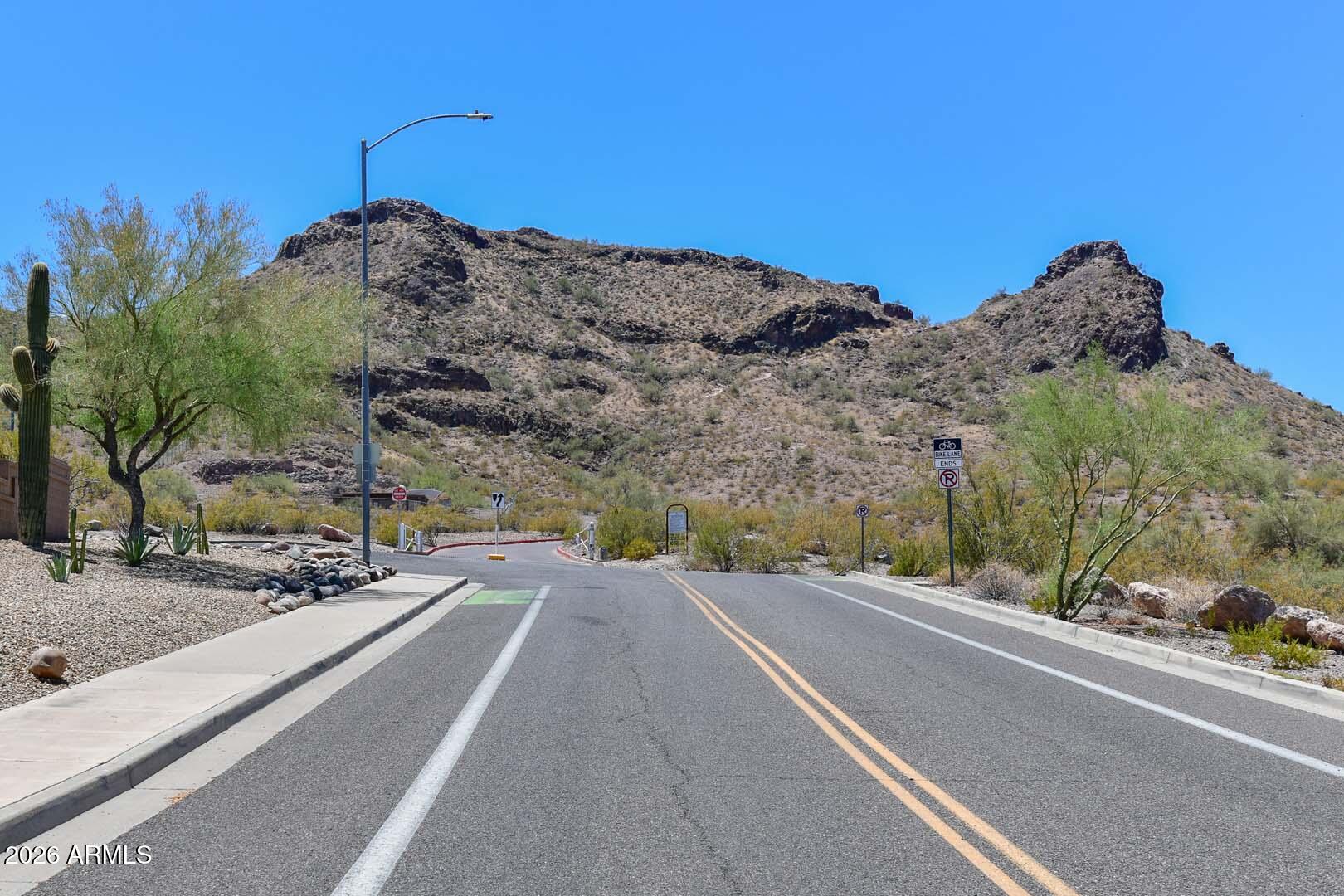Phoenix, Arizona, 85022, United States, 5 Bedrooms Bedrooms, ,3 BathroomsBathrooms,Residential,Active,2022690