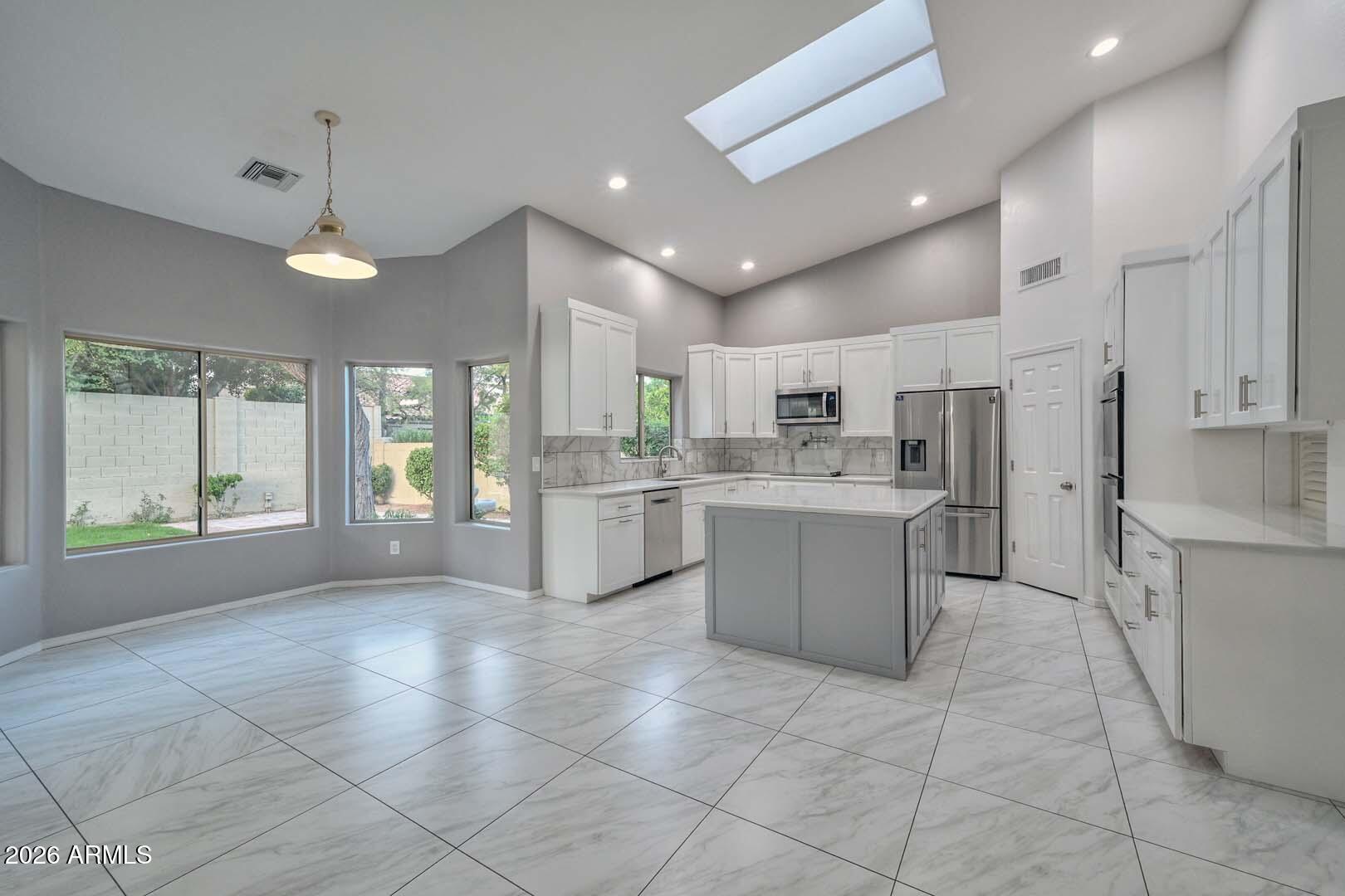 Phoenix, Arizona, 85022, United States, 5 Bedrooms Bedrooms, ,3 BathroomsBathrooms,Residential,Active,2022690