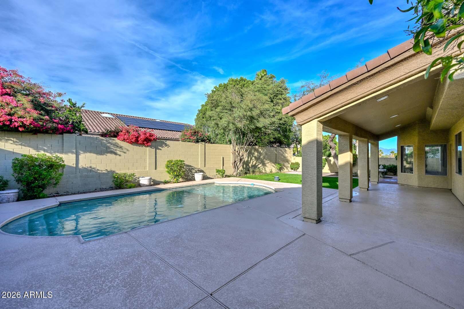 Phoenix, Arizona, 85022, United States, 5 Bedrooms Bedrooms, ,3 BathroomsBathrooms,Residential,Active,2022690