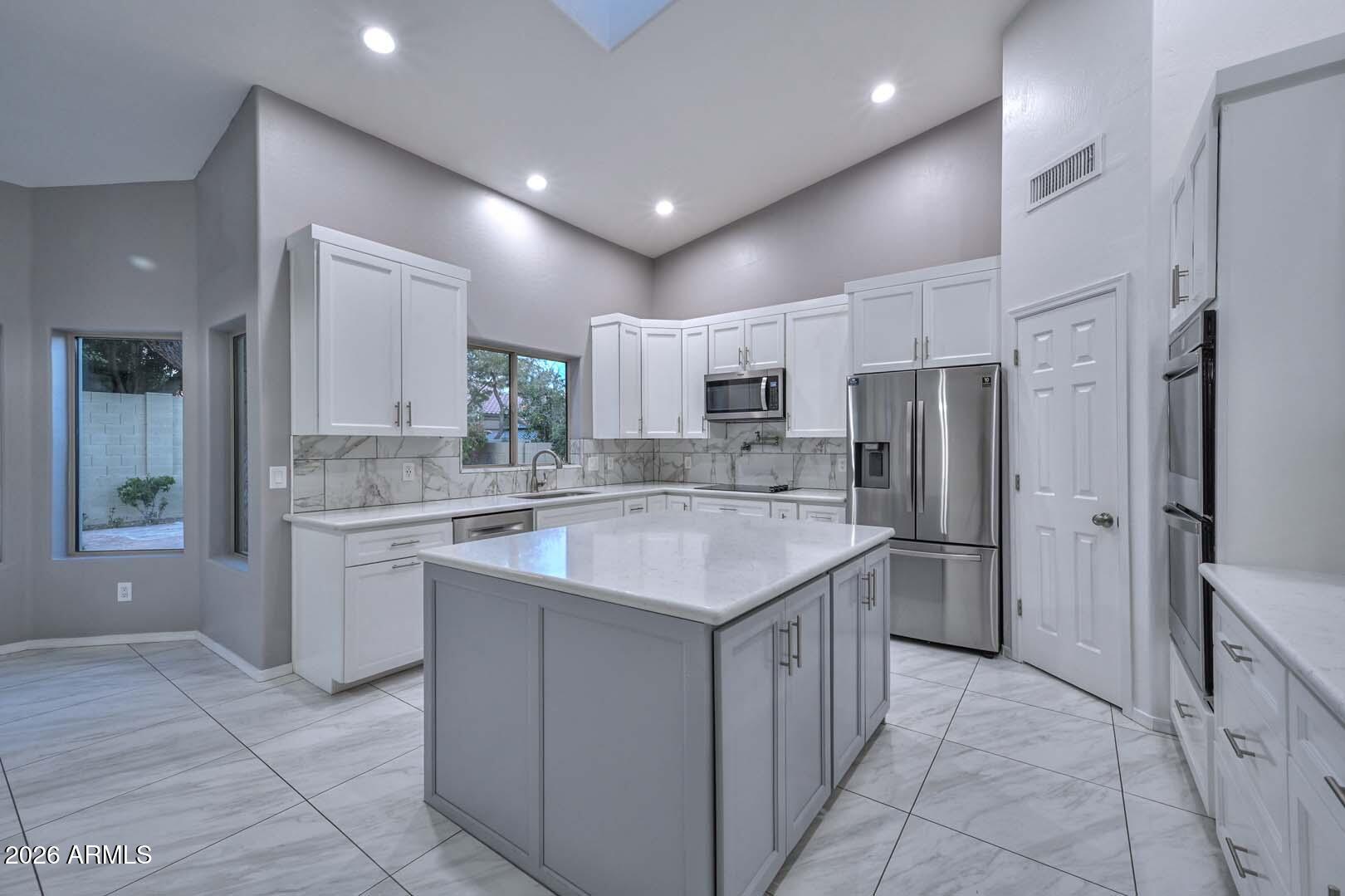 Phoenix, Arizona, 85022, United States, 5 Bedrooms Bedrooms, ,3 BathroomsBathrooms,Residential,Active,2022690