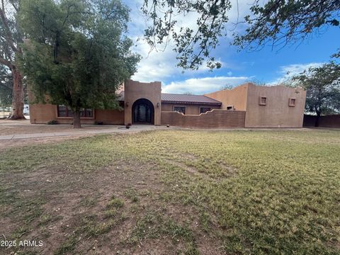 667 E PONY Lane Gilbert AZ 85295