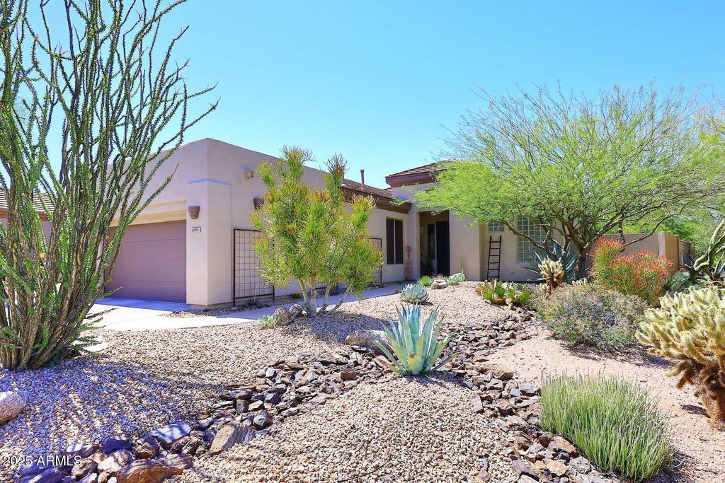 Photo of 6937 E Purple Shade Circle, Scottsdale, AZ 85266 (MLS # 6871022)