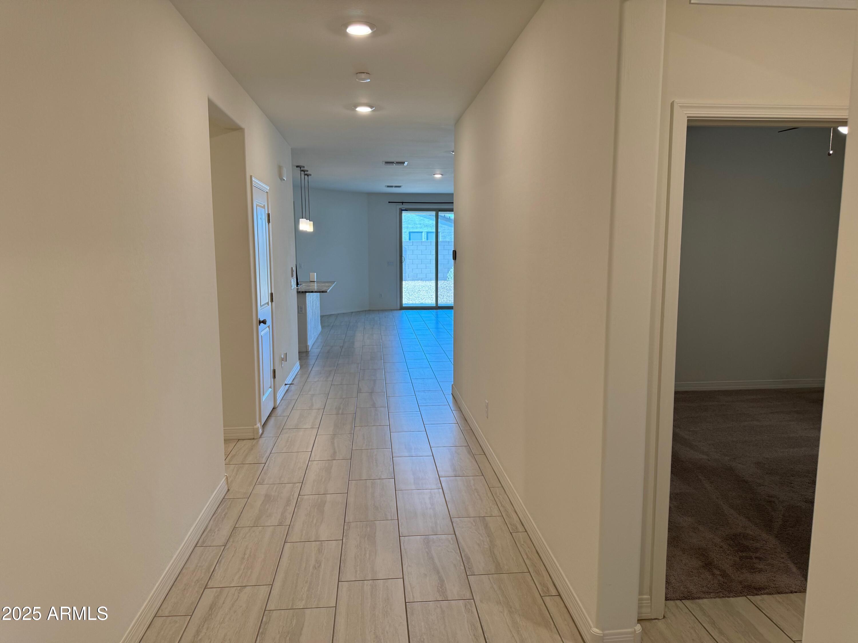 2538 W CHANUTE Pass