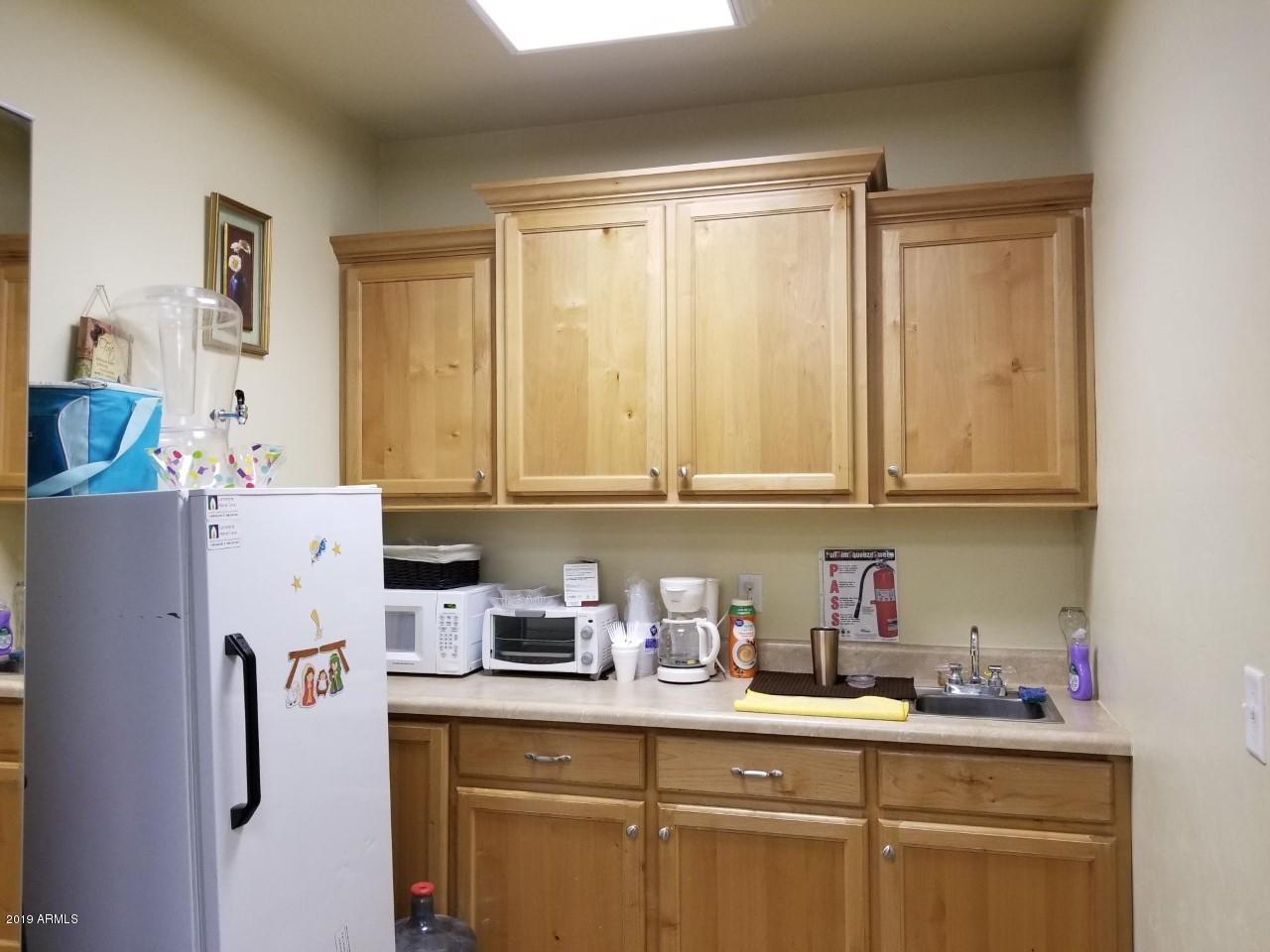 Douglas - Commercial Sale