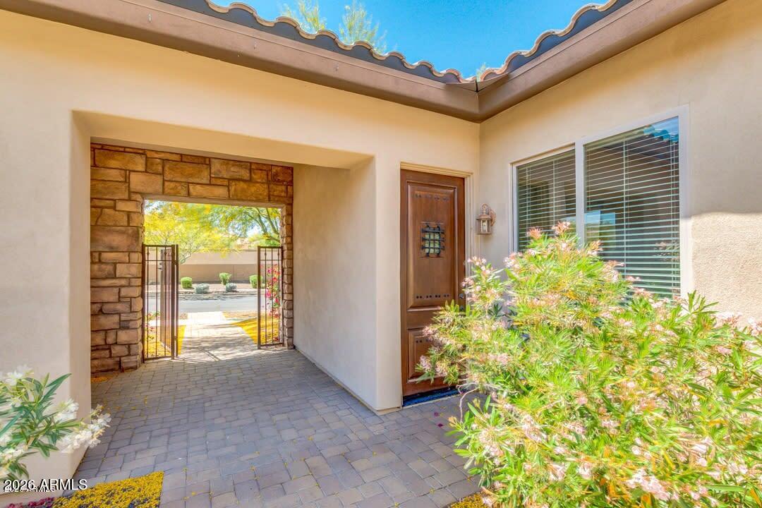 9909 S 6TH Place