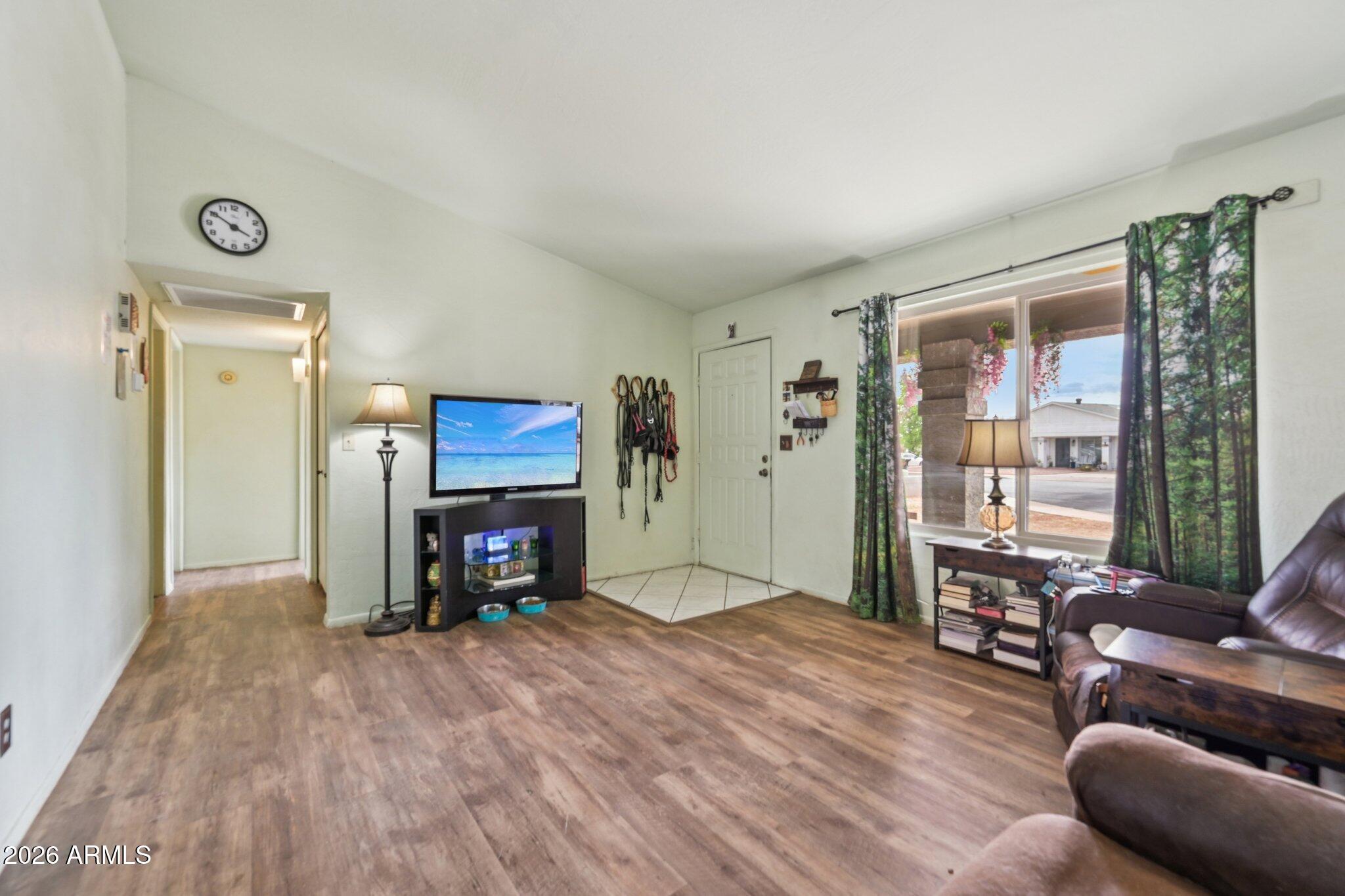 723 S WHITING Circle