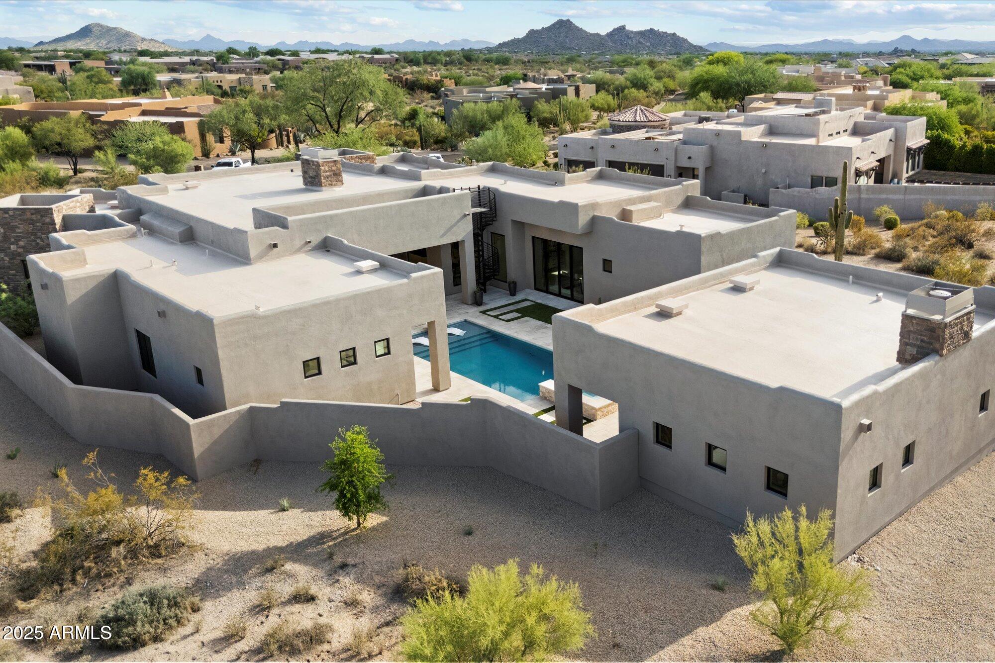 DESERT SPRINGS - Residential