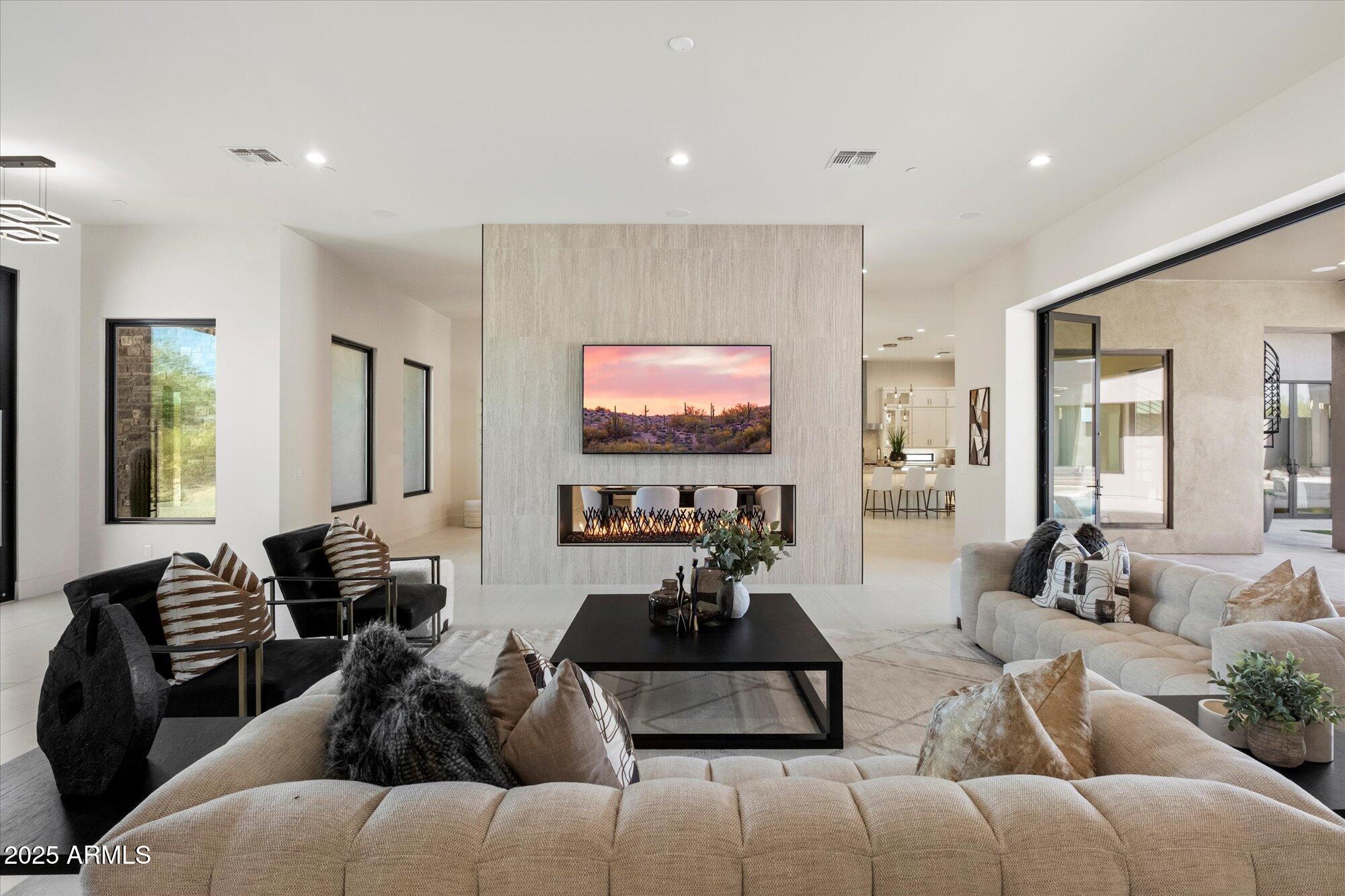 8768 E VILLA CASSANDRA Drive