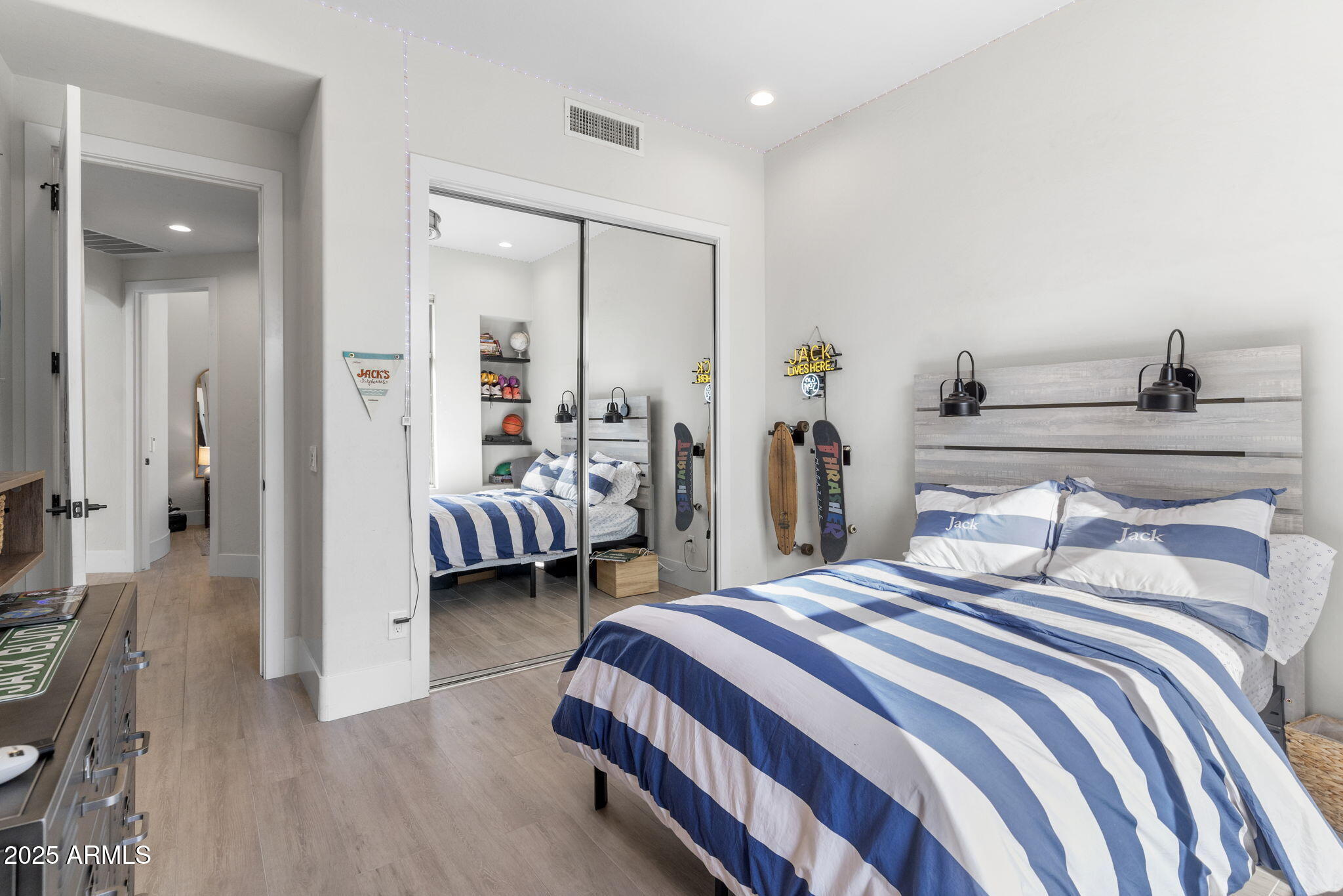 Scottsdale, Arizona 85255, United States, 3 Bedrooms Bedrooms, ,3 BathroomsBathrooms,Residential,Active,1092