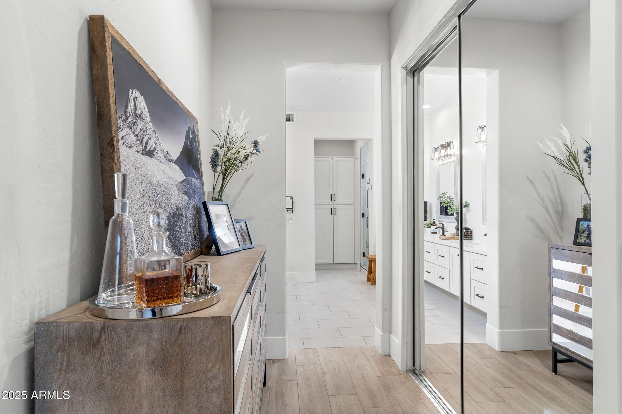 Scottsdale, Arizona 85255, United States, 3 Bedrooms Bedrooms, ,3 BathroomsBathrooms,Residential,Active,1092