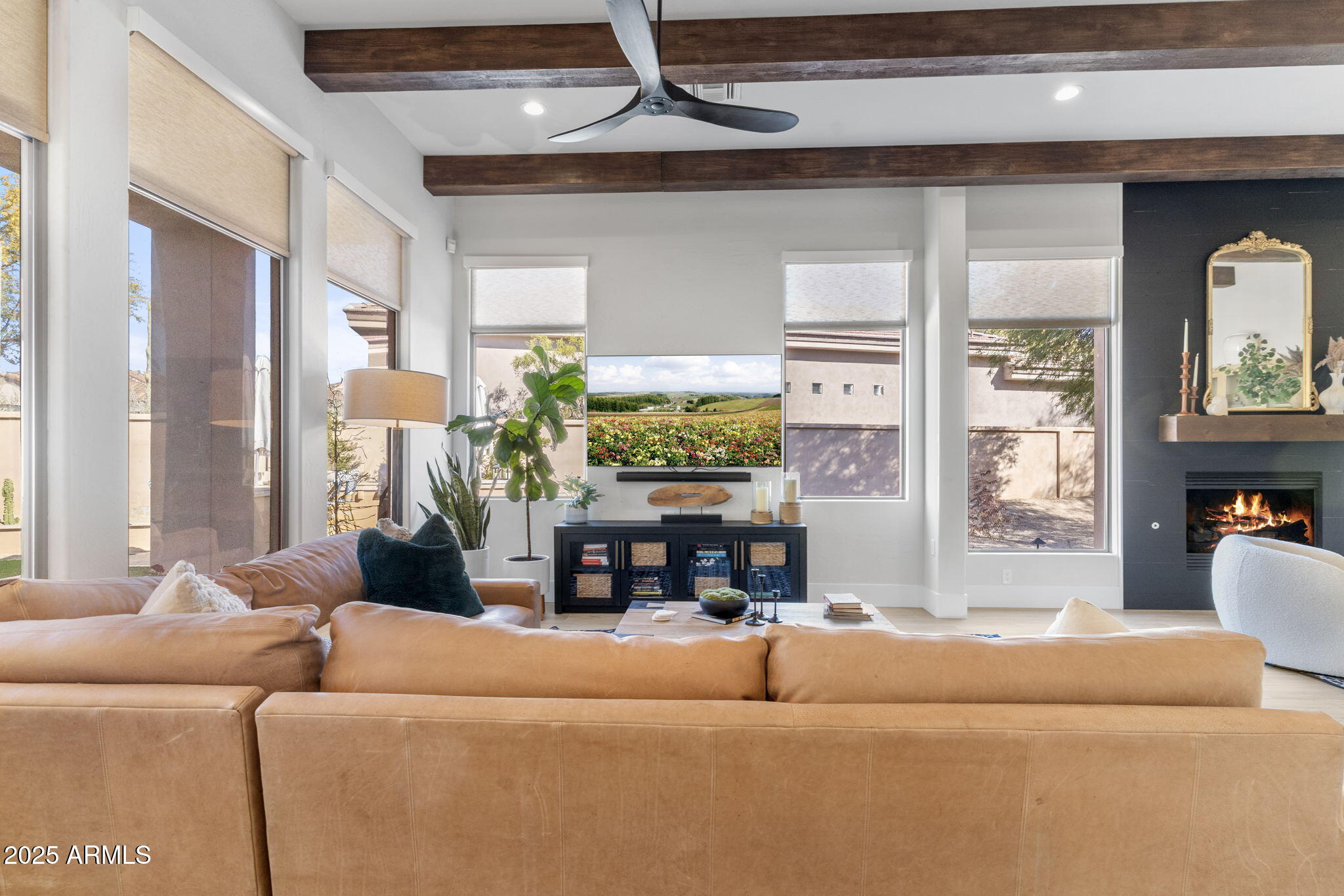 Scottsdale, Arizona 85255, United States, 3 Bedrooms Bedrooms, ,3 BathroomsBathrooms,Residential,Active,1092